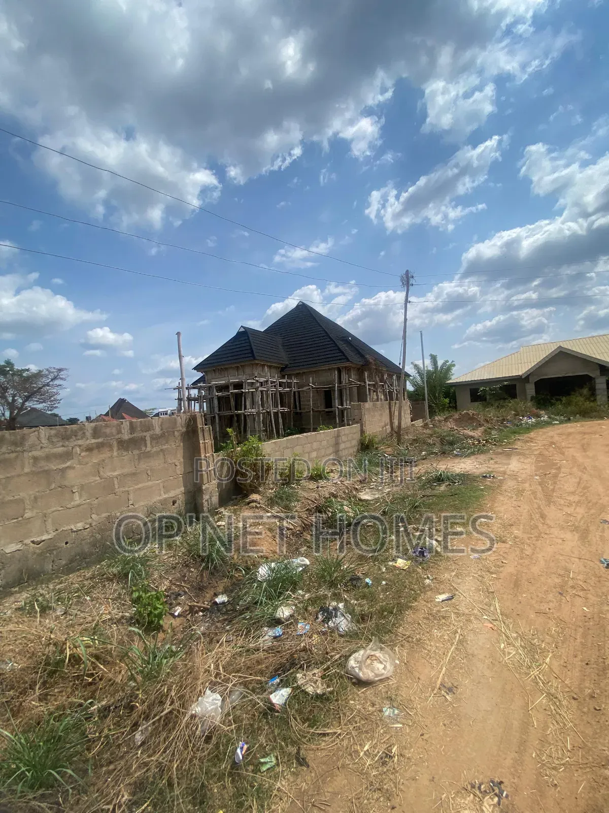 3bdrm Bungalow in Akure for sale in Akure