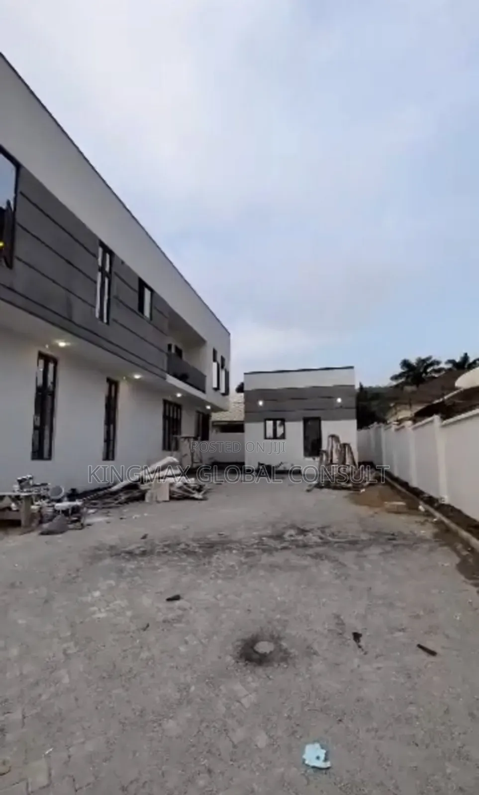 5bdrm Duplex in Gwarinpa Abuja for sale in Gwarinpa