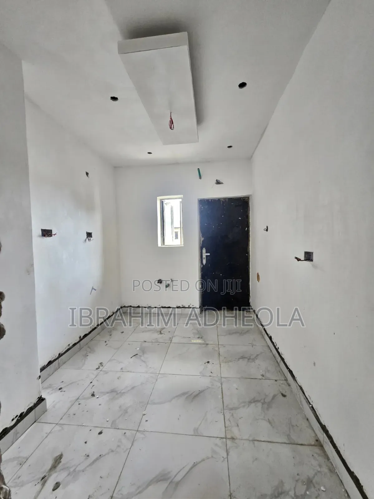 3bdrm Apartment in Soluyi for sale in Soluyi