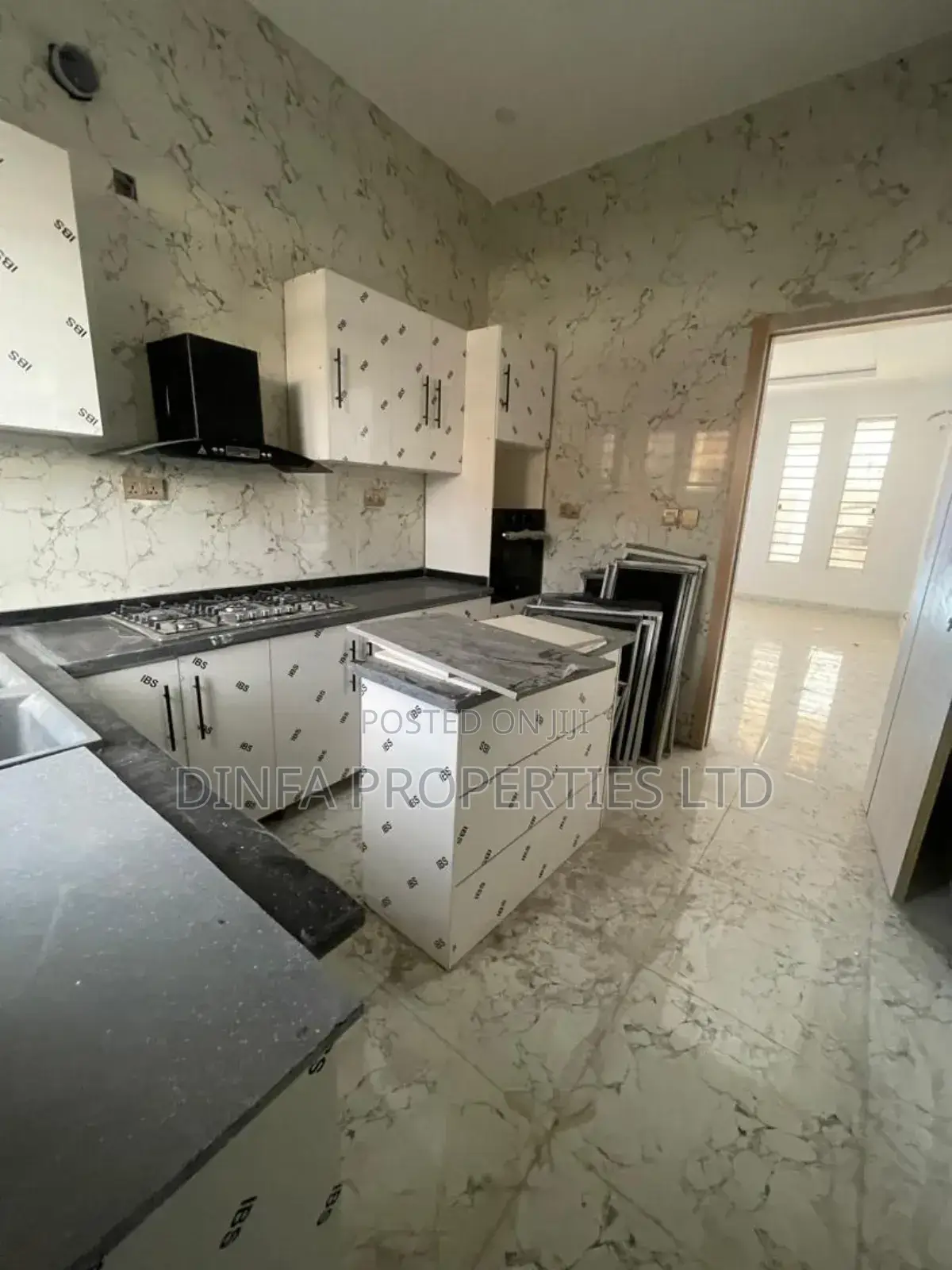 4bdrm Duplex in Lekki County Homes, Ikota for sale in Ikota