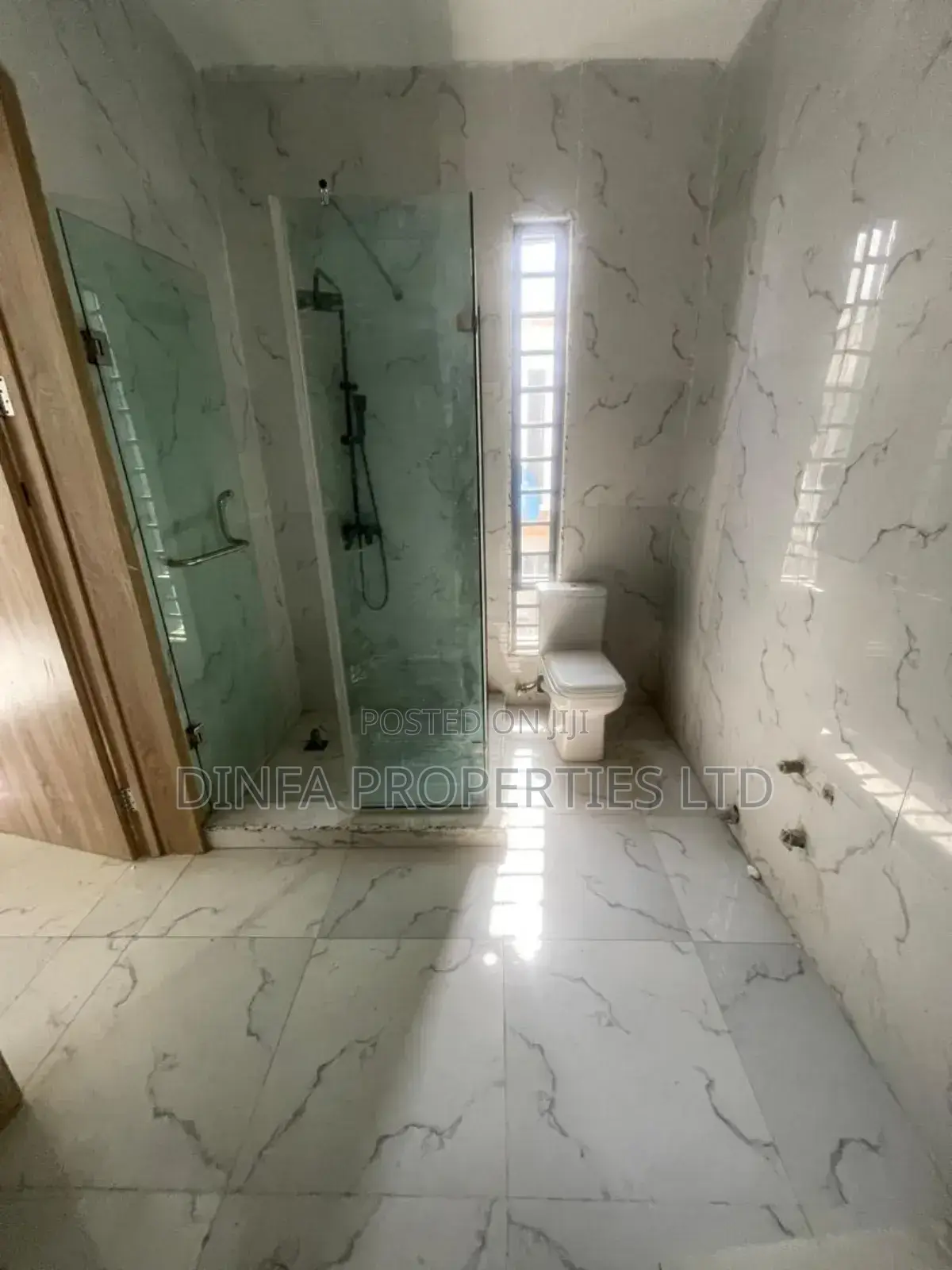 4bdrm Duplex in Lekki County Homes, Ikota for sale in Ikota