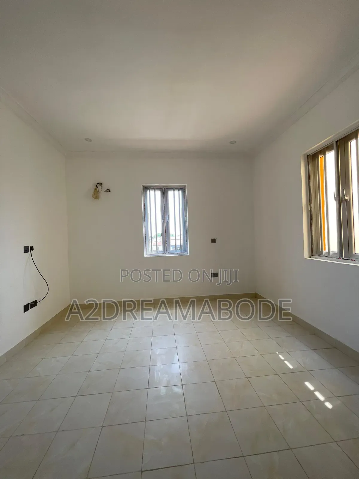 4bdrm Duplex in Yaba for sale in Yaba