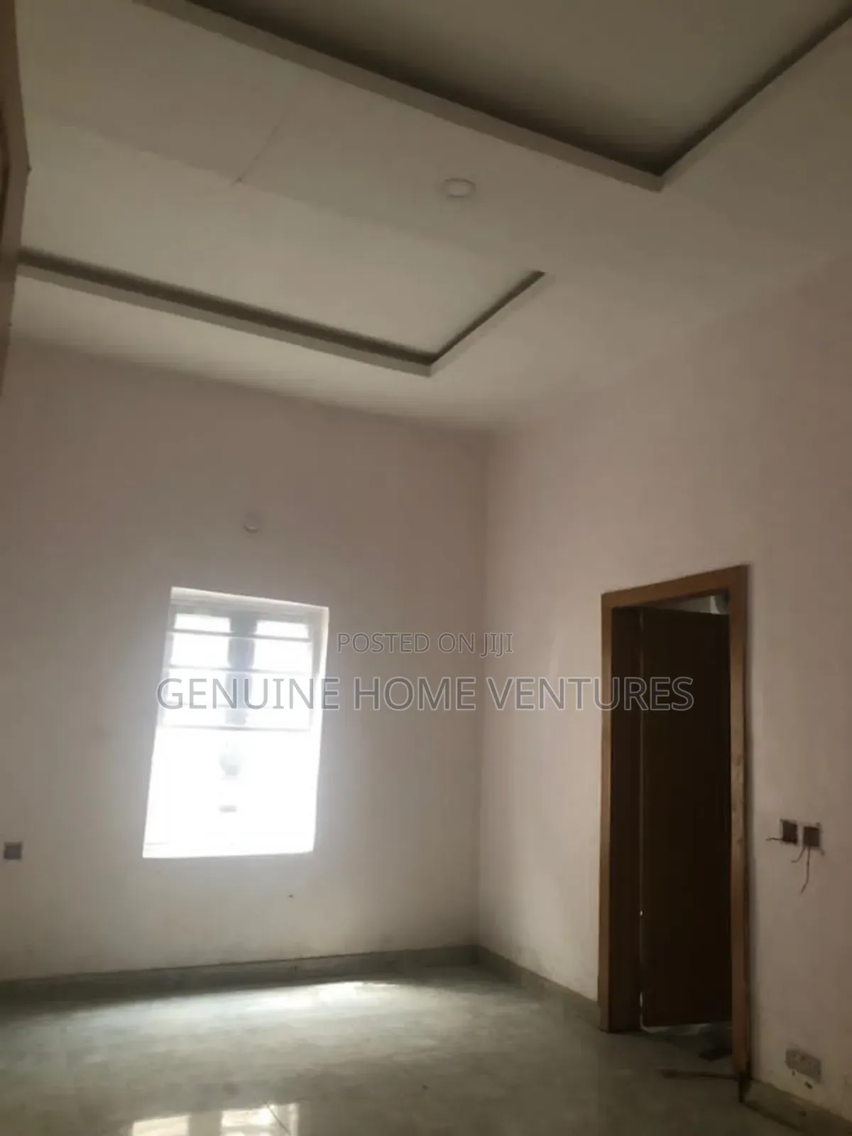 3bdrm Bungalow in Thomas Estate for sale in Thomas Estate