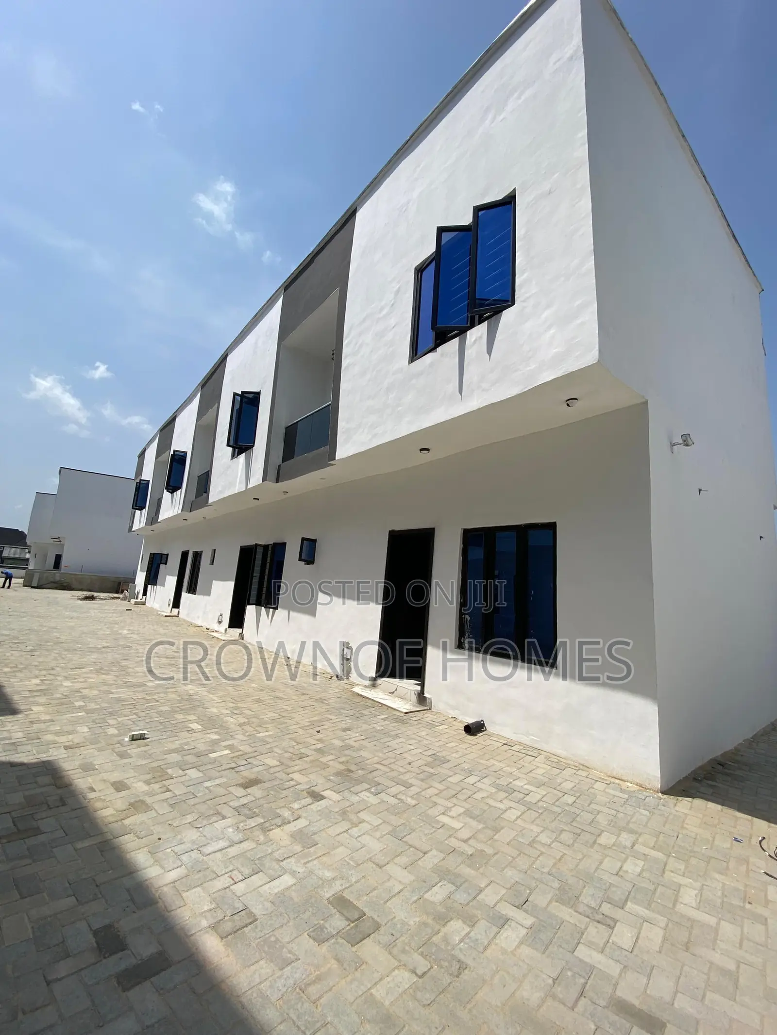 2bdrm Duplex in Abraham Adesanya Estate for sale in Abraham Adesanya Estate
