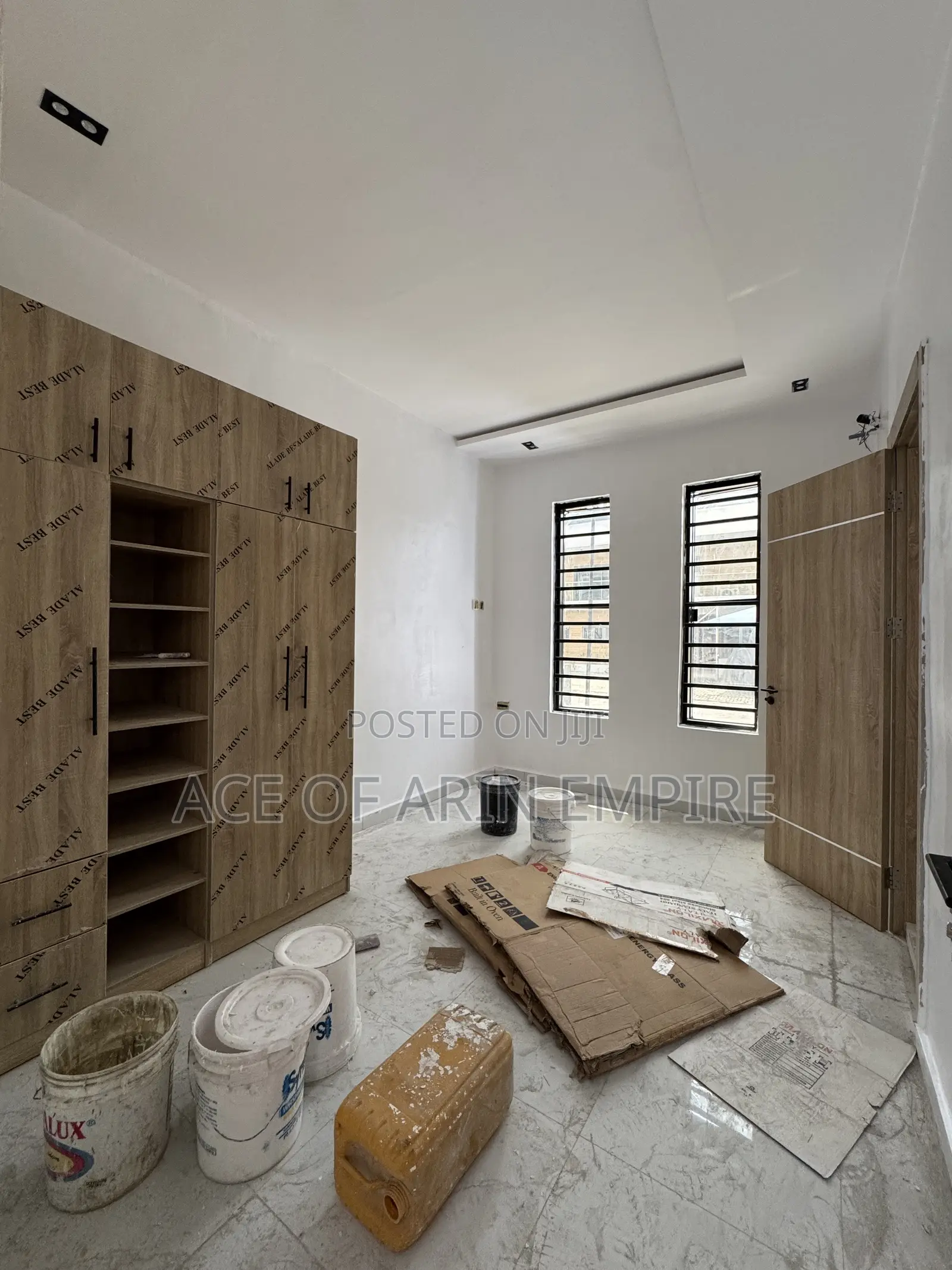 4bdrm Duplex in Ogombo for sale in Ogombo