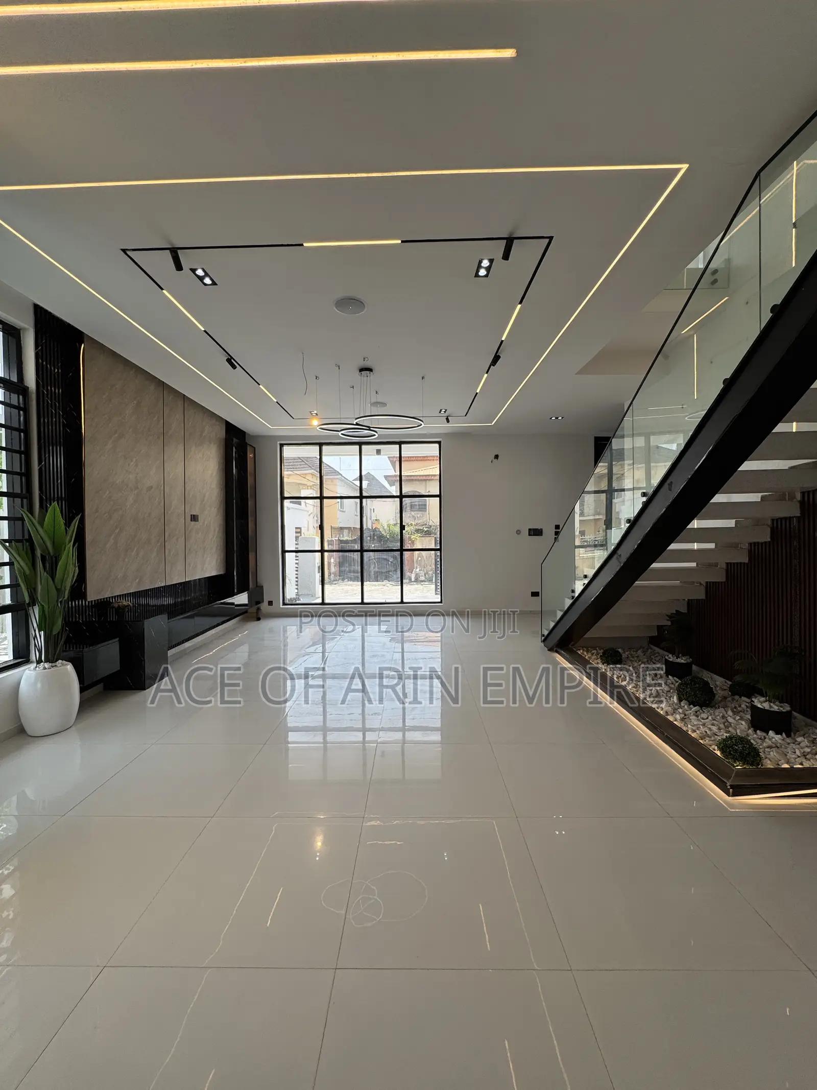 5bdrm Duplex in Lekki Peninsula, Sangotedo for sale in Sangotedo