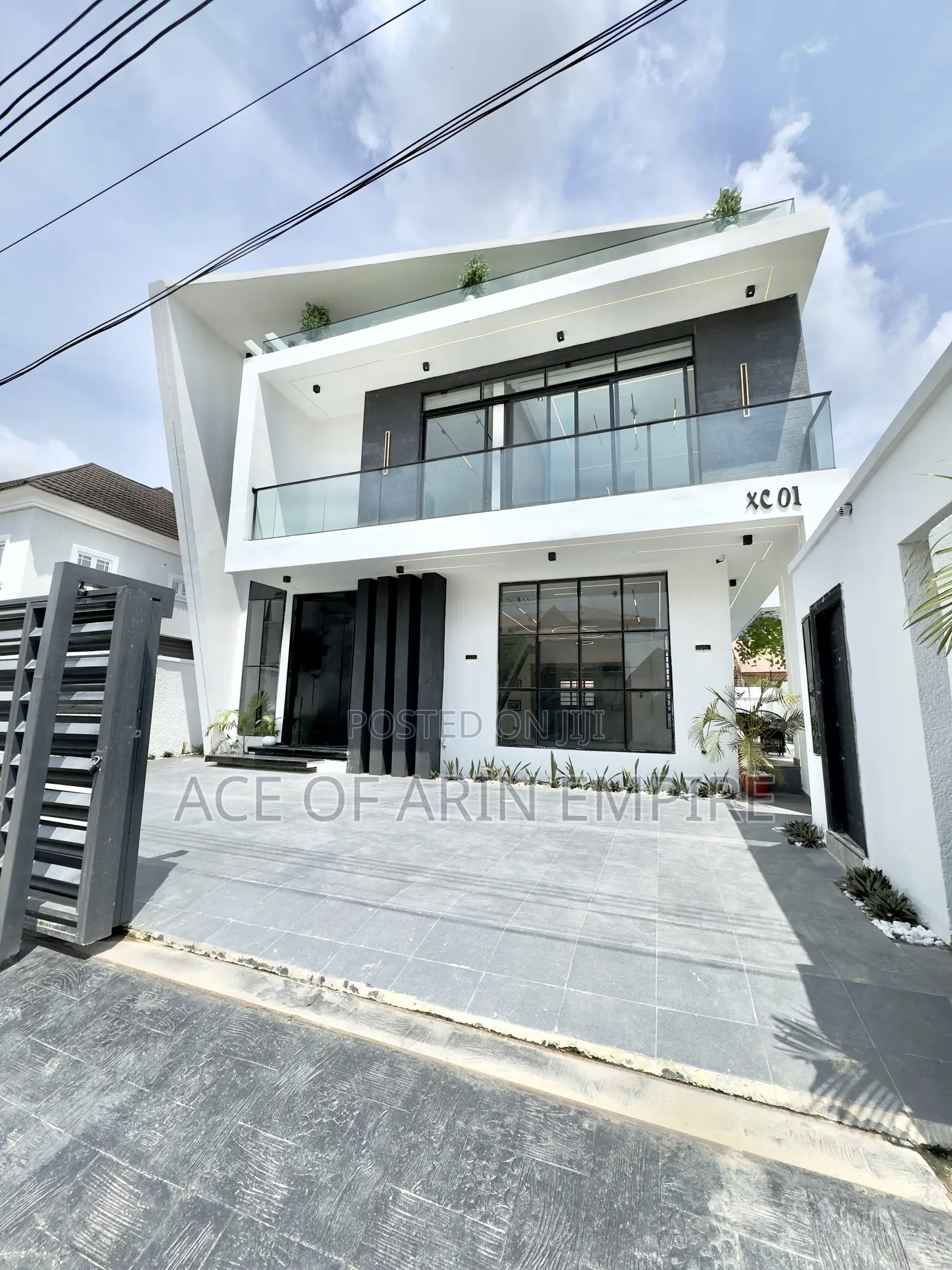 5bdrm Duplex in Lekki Peninsula, Sangotedo for sale in Sangotedo