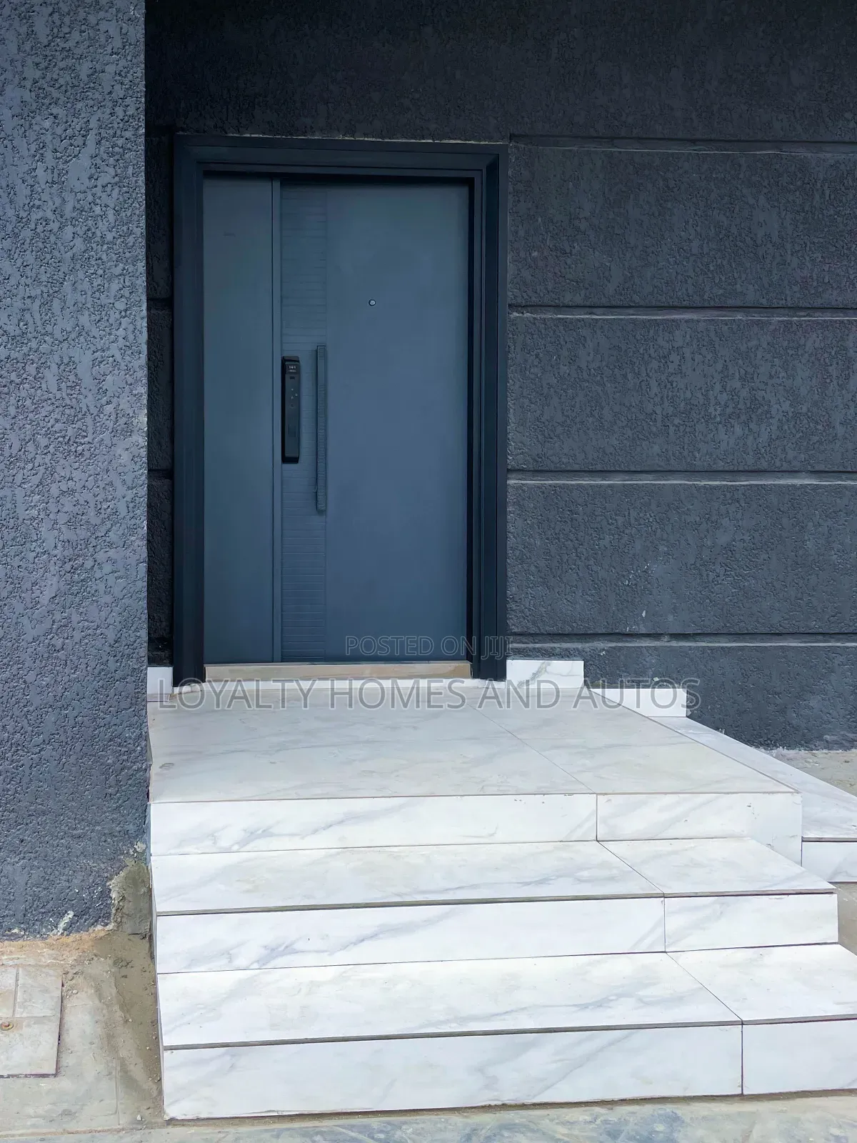 4bdrm Duplex in Omole Phase 1 for sale in Omole Phase 1