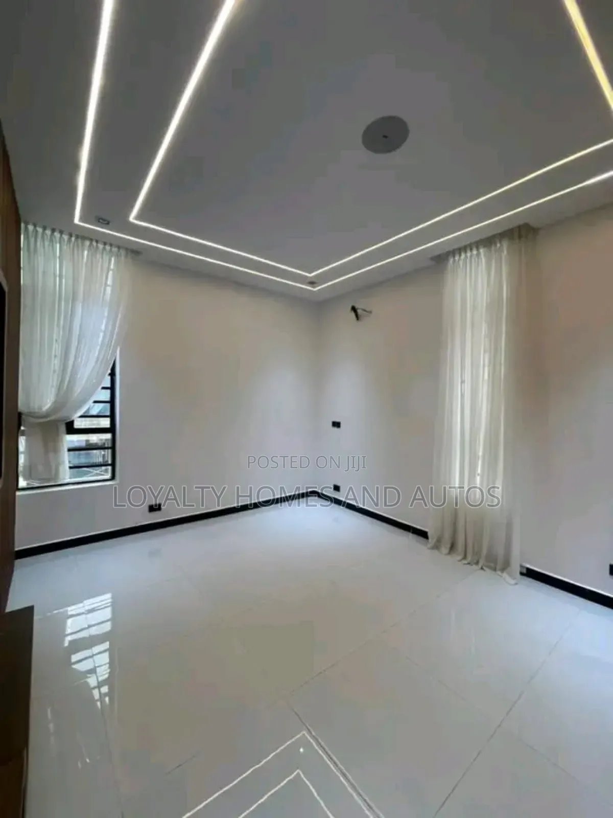 3bdrm Block of Flats in Old Ikoyi for sale in Old Ikoyi
