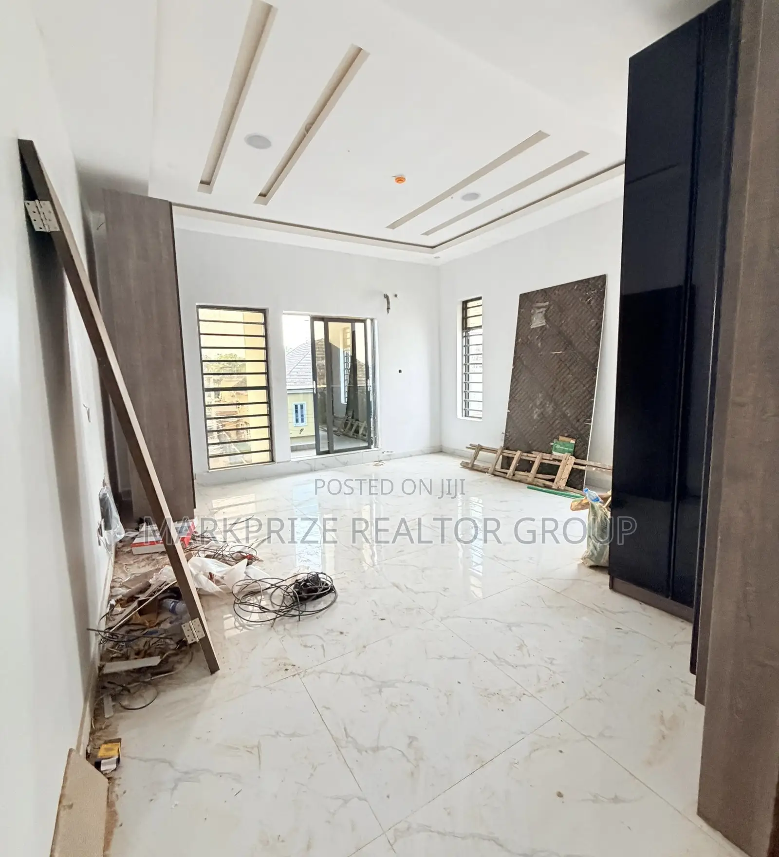 4bdrm Duplex in Adeniyi Jones Ikeja for sale in Adeniyi Jones