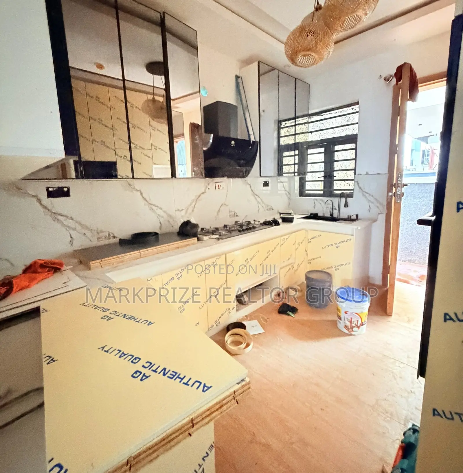 4bdrm Duplex in Adeniyi Jones Ikeja for sale in Adeniyi Jones