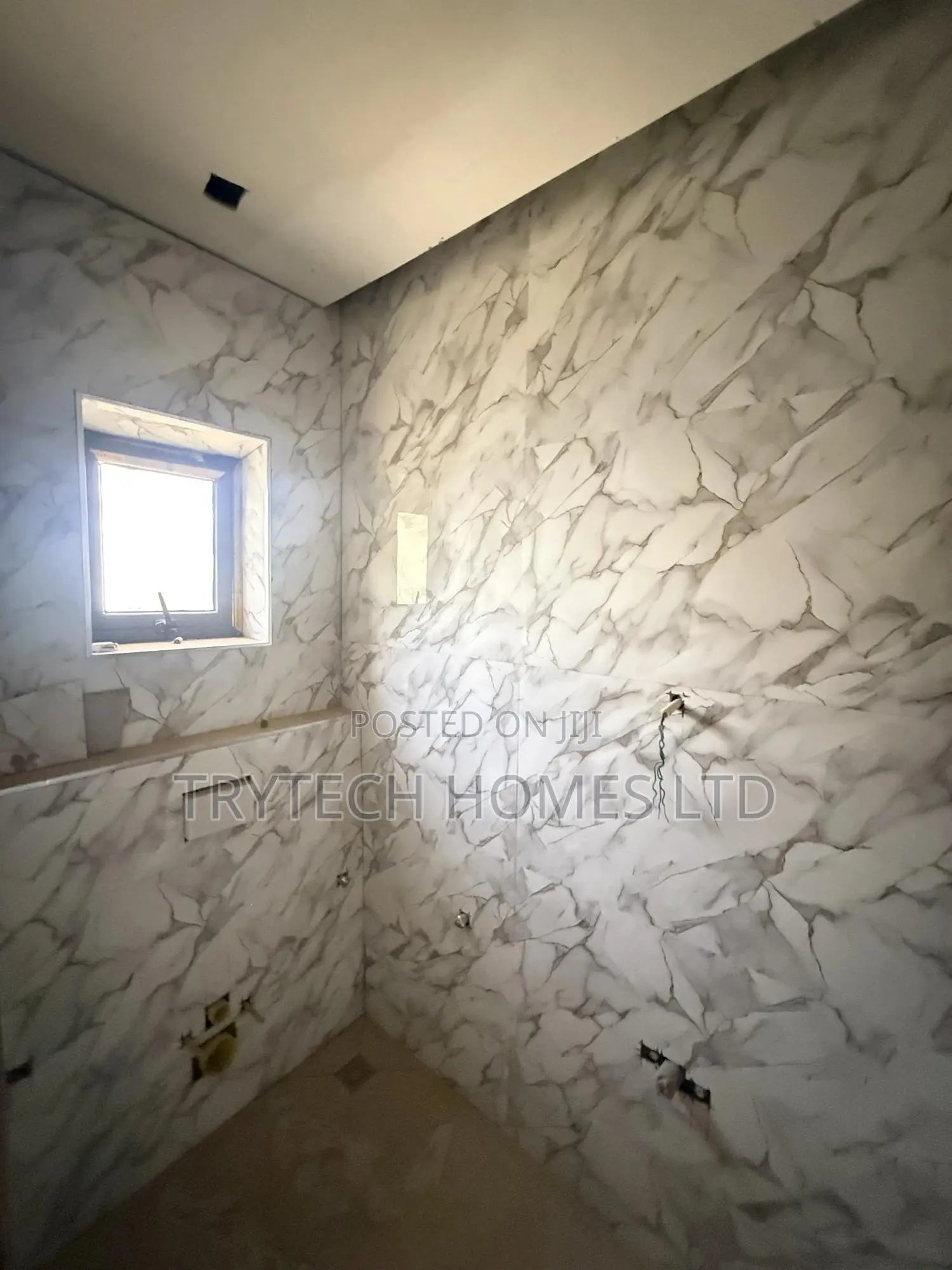 5bdrm Townhouse/Terrace in Jahi for sale in Jahi