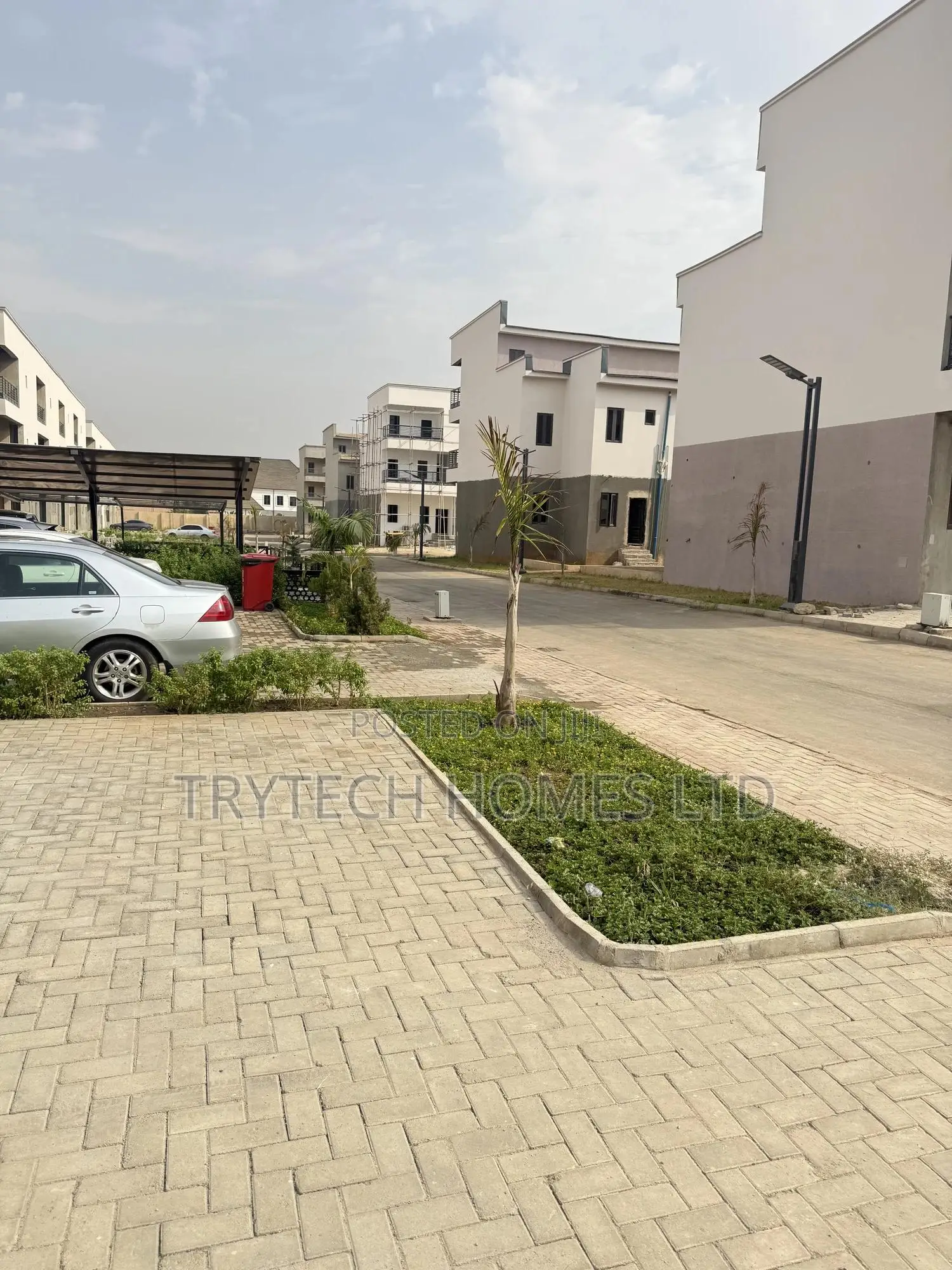 5bdrm Townhouse/Terrace in Jahi for sale in Jahi