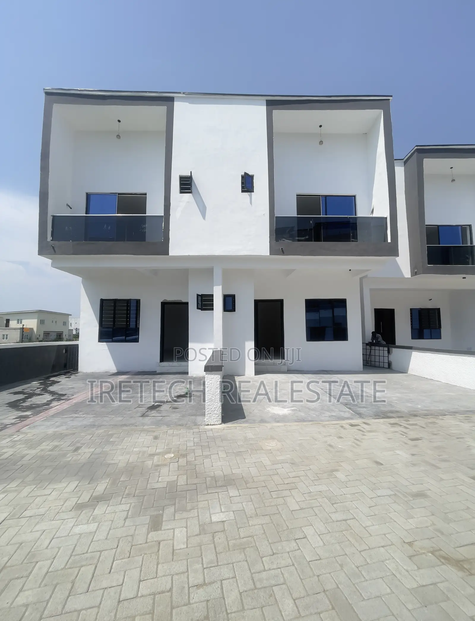 4bdrm Duplex in Ajah Abraham, Off Lekki-Epe Expressway for sale in Off Lekki-Epe Expressway