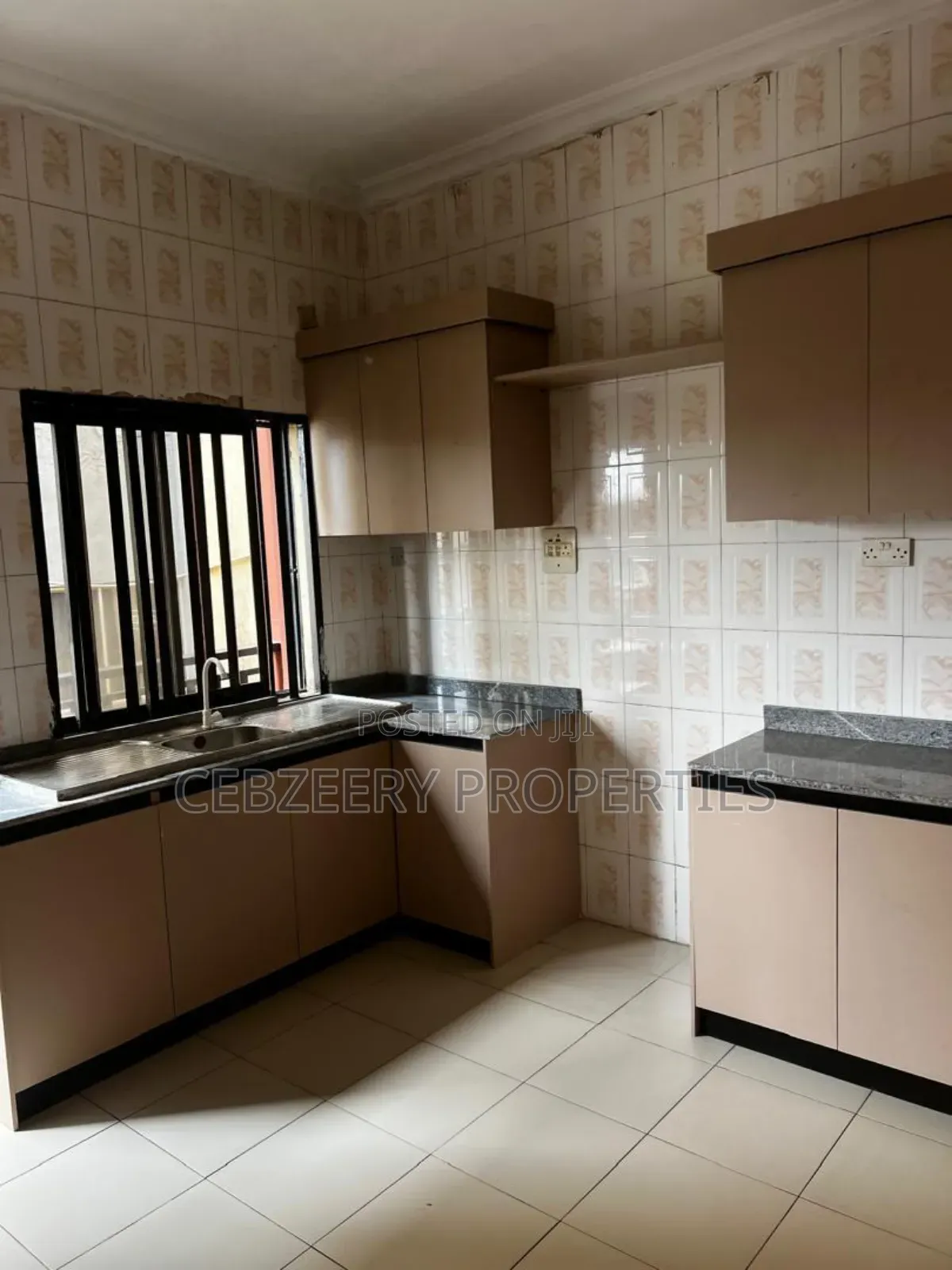 4bdrm Townhouse / Terrace in Omole Phase 1 for rent in Omole Phase 1