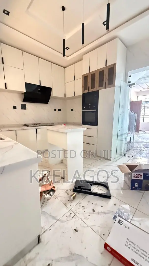 2bdrm Townhouse/Terrace in Sangotedo for sale in Sangotedo