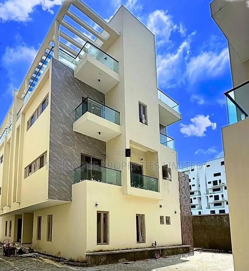 5bdrm House in Banana Island for rent in Banana Island