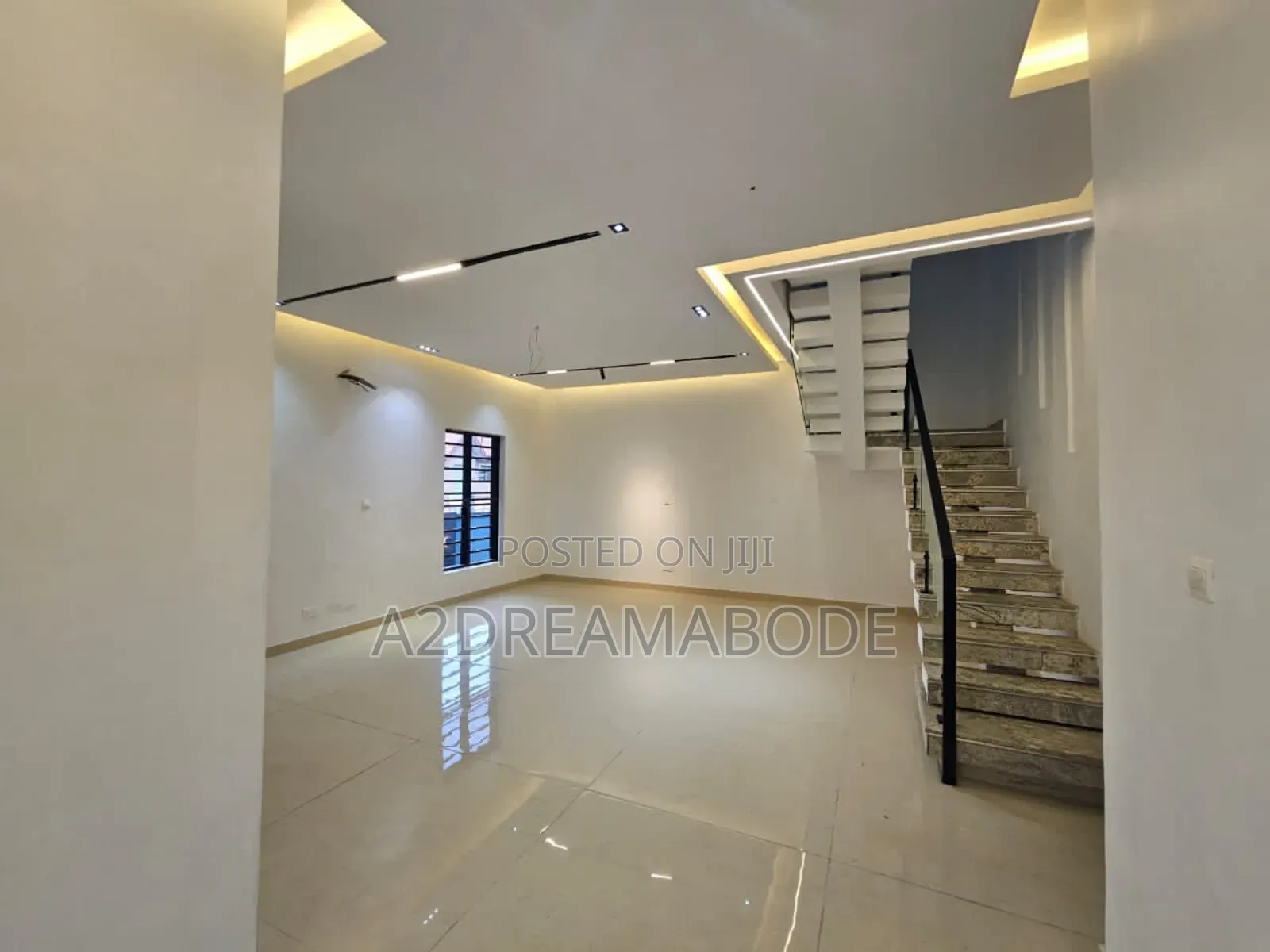 5bdrm Duplex in Magodo Phase 2 for sale in Magodo