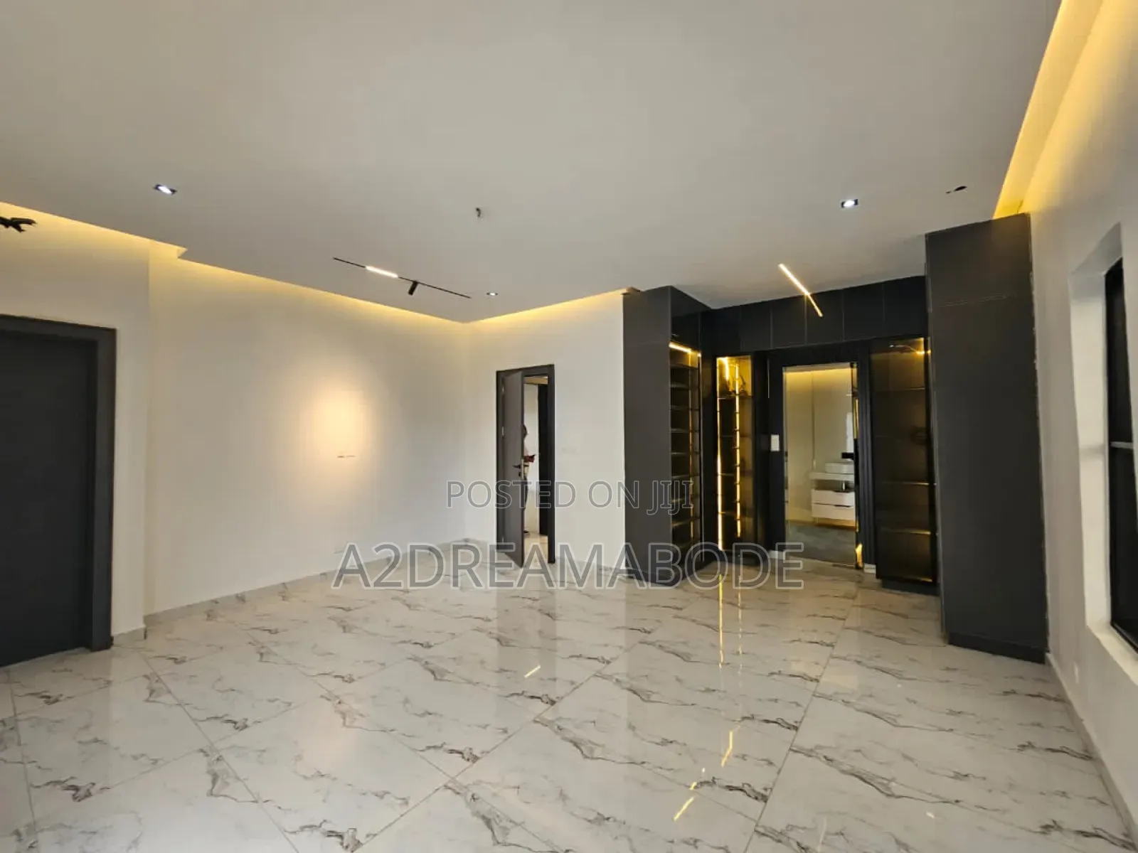 5bdrm Duplex in Magodo Phase 2 for sale in Magodo