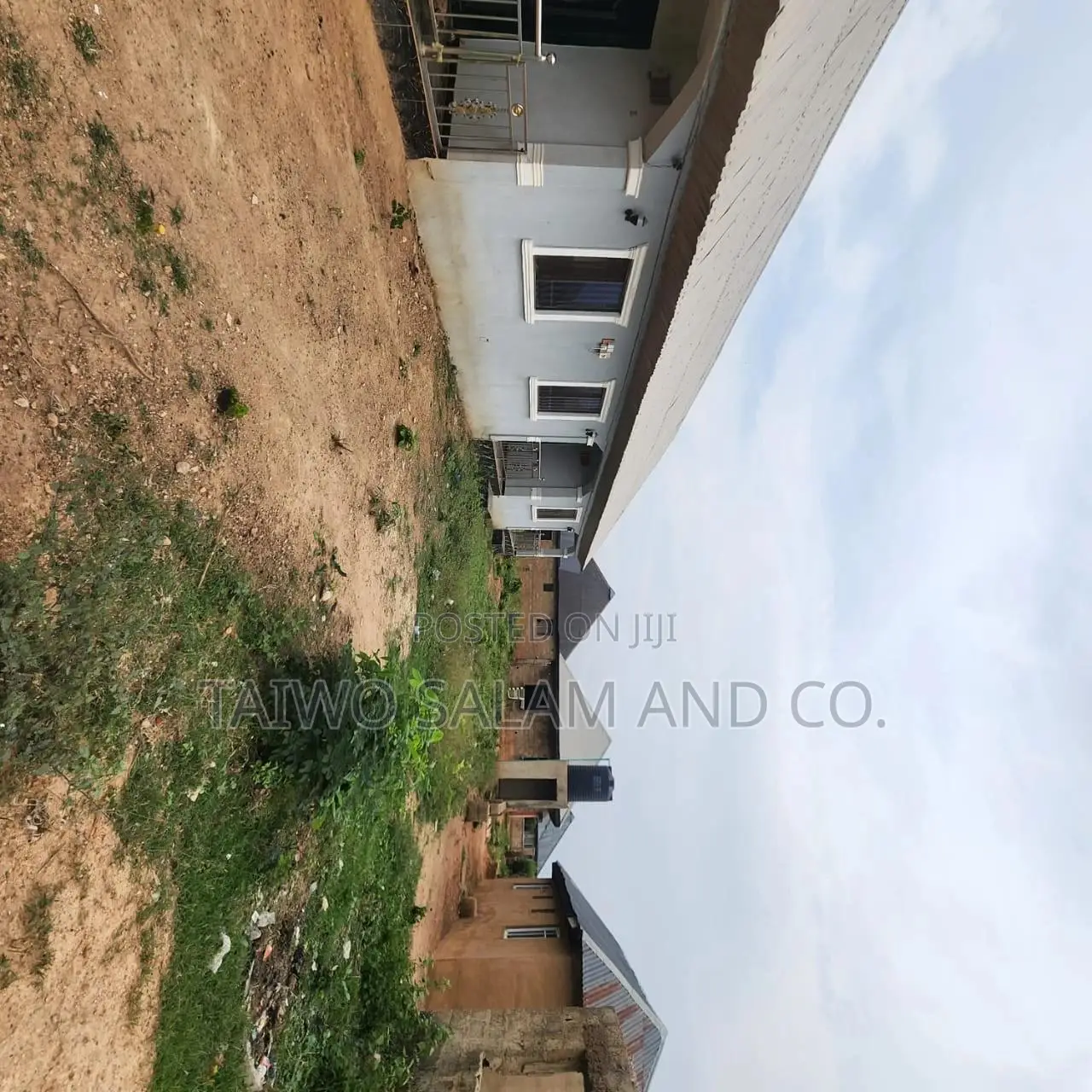 Mini Flat in Alabata, Moniya for sale in Moniya