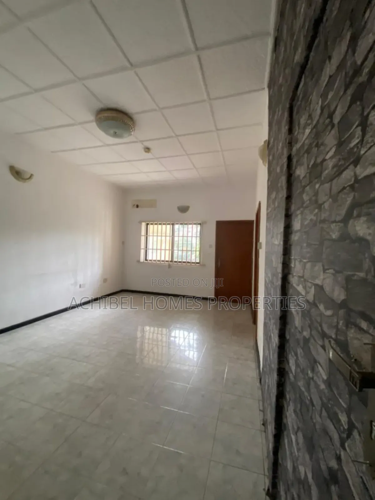 5bdrm Duplex in Parkview for rent in Parkview Estate