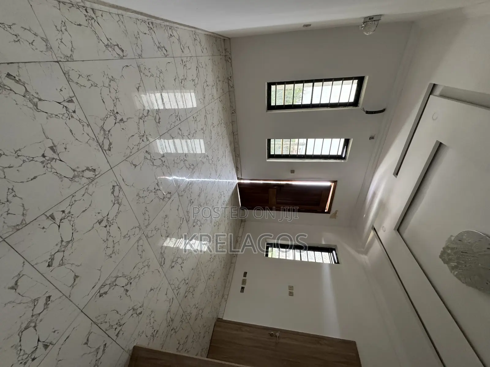 5bdrm Duplex in Sangotedo for sale in Sangotedo