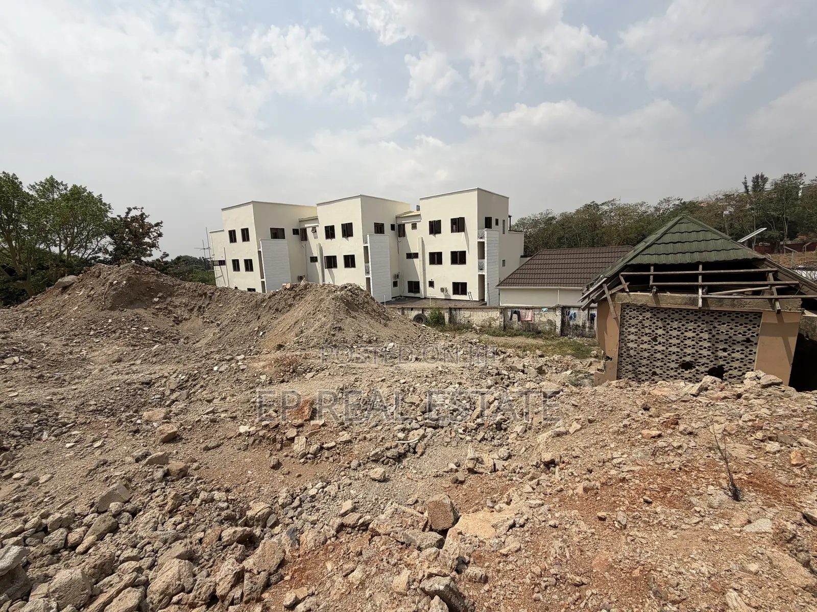 1600sqm Prime Residential Land in Maitama. in Maitama