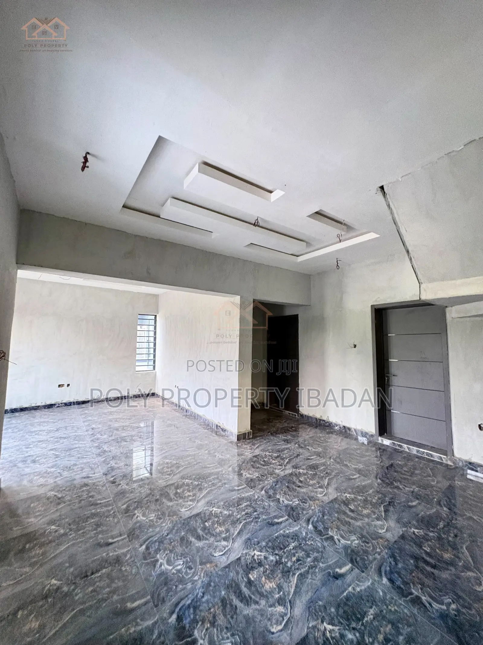 3bdrm Duplex in Chief Lateef Oyelade, Ibadan for sale in Ibadan