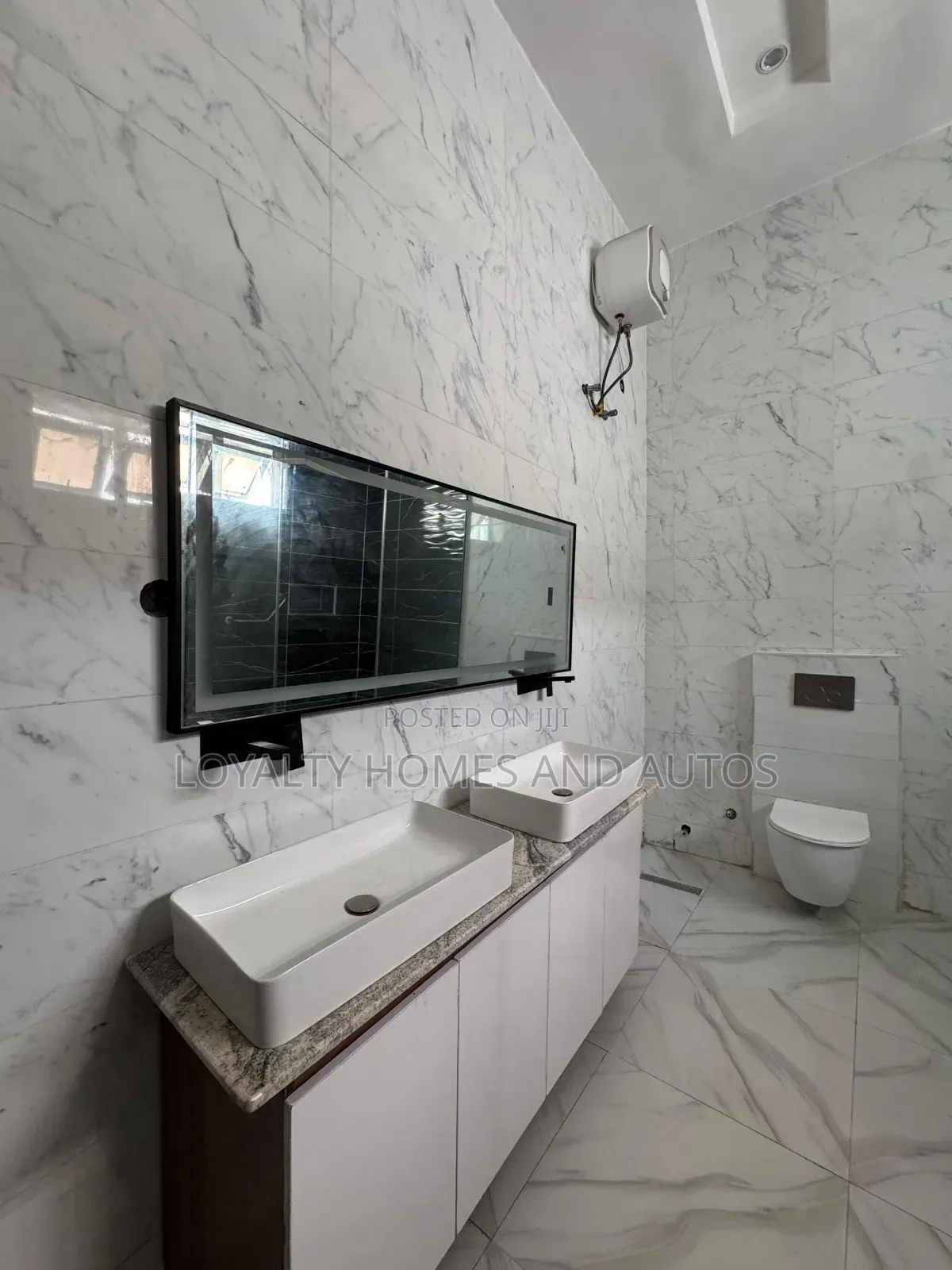 5bdrm Duplex in Osapa london for sale in Osapa london