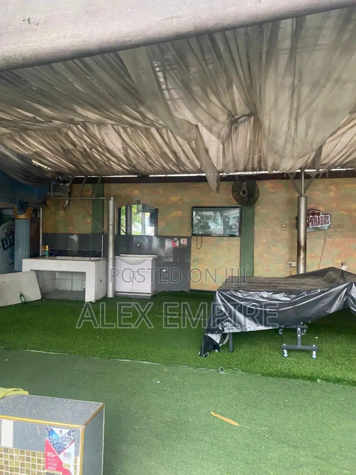 Standard Hotel for Sale in Amuwo Odofin in Amuwo-Odofin