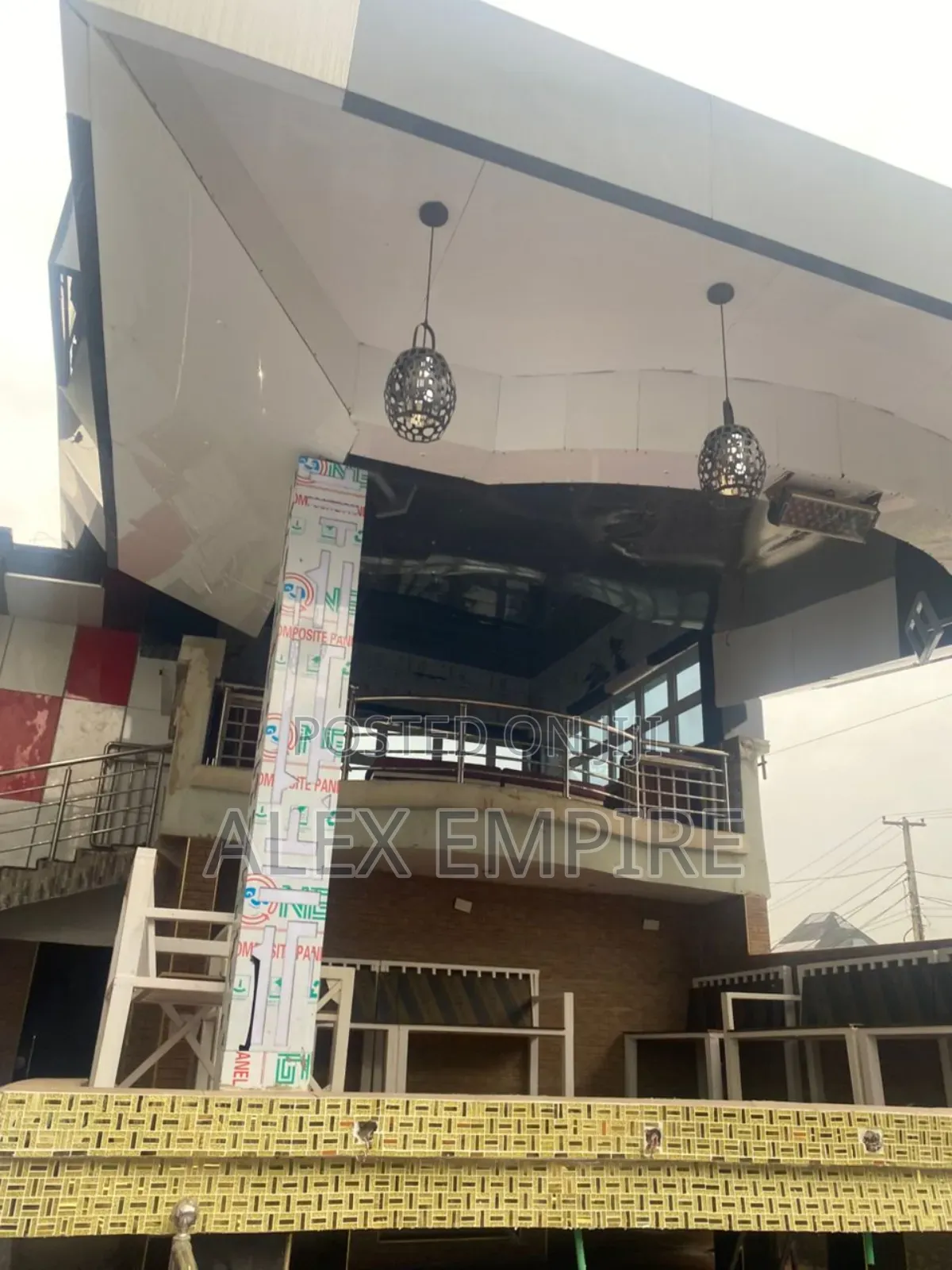 Standard Hotel for Sale in Amuwo Odofin in Amuwo-Odofin