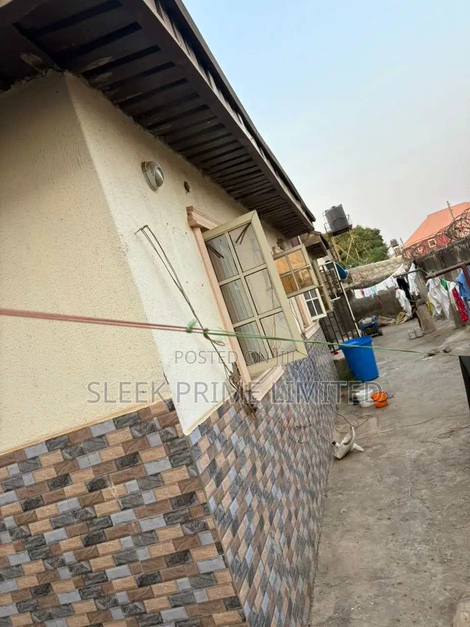 Furnished 3bdrm Bungalow in FHA for sale in FHA