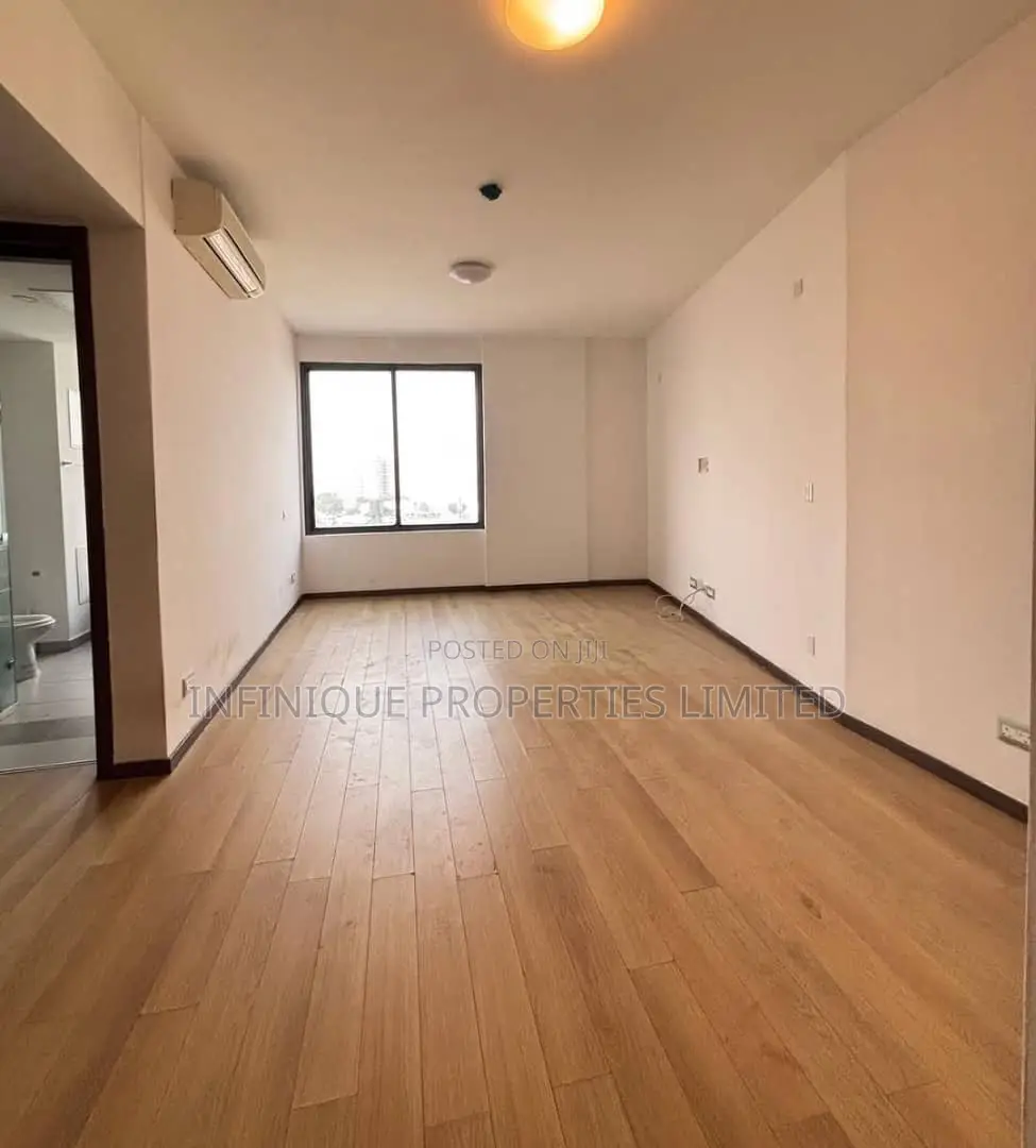 4bdrm Apartment in Adeola Odeku for rent in Adeola Odeku