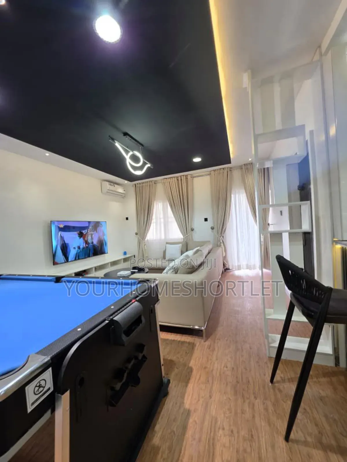 Luxury 2/ 1 Bedroom Apartment With Tennis, Snooker for Daily/Yearly in Garki