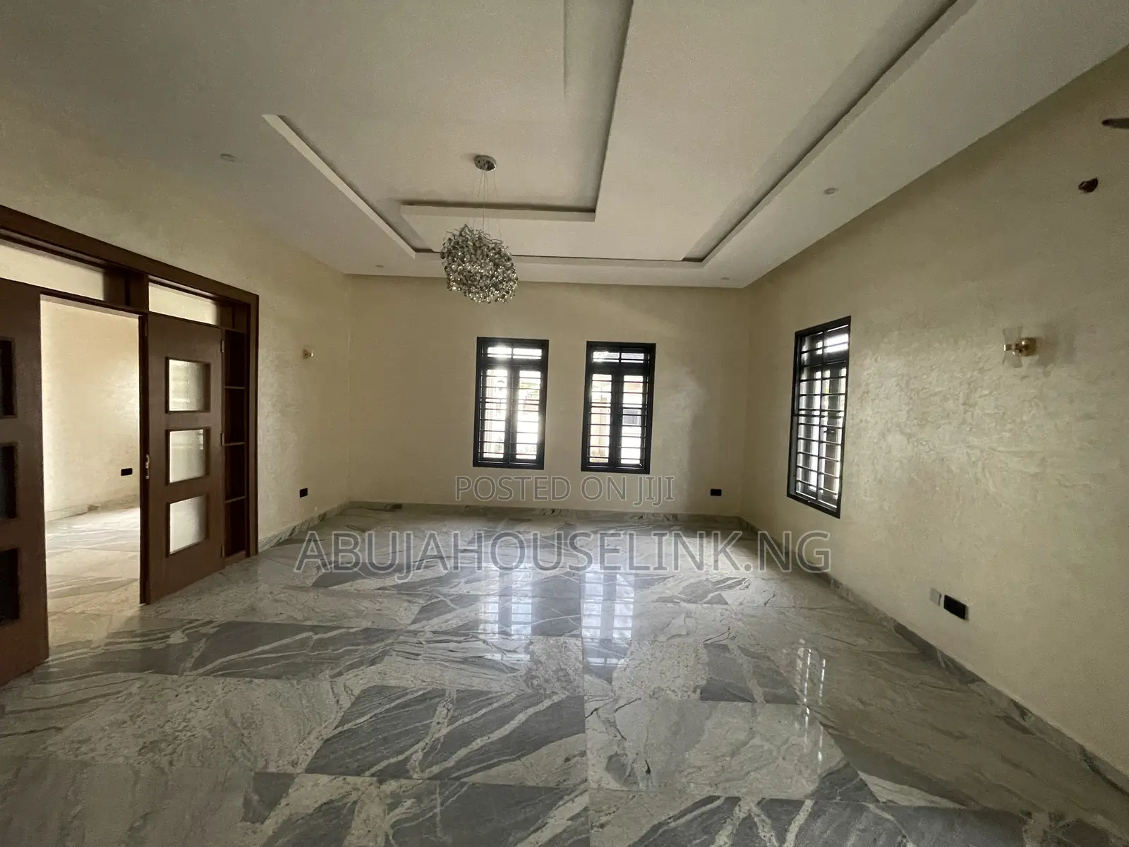 7bdrm Duplex in Efab Metropolis, Karsana for sale in Karsana