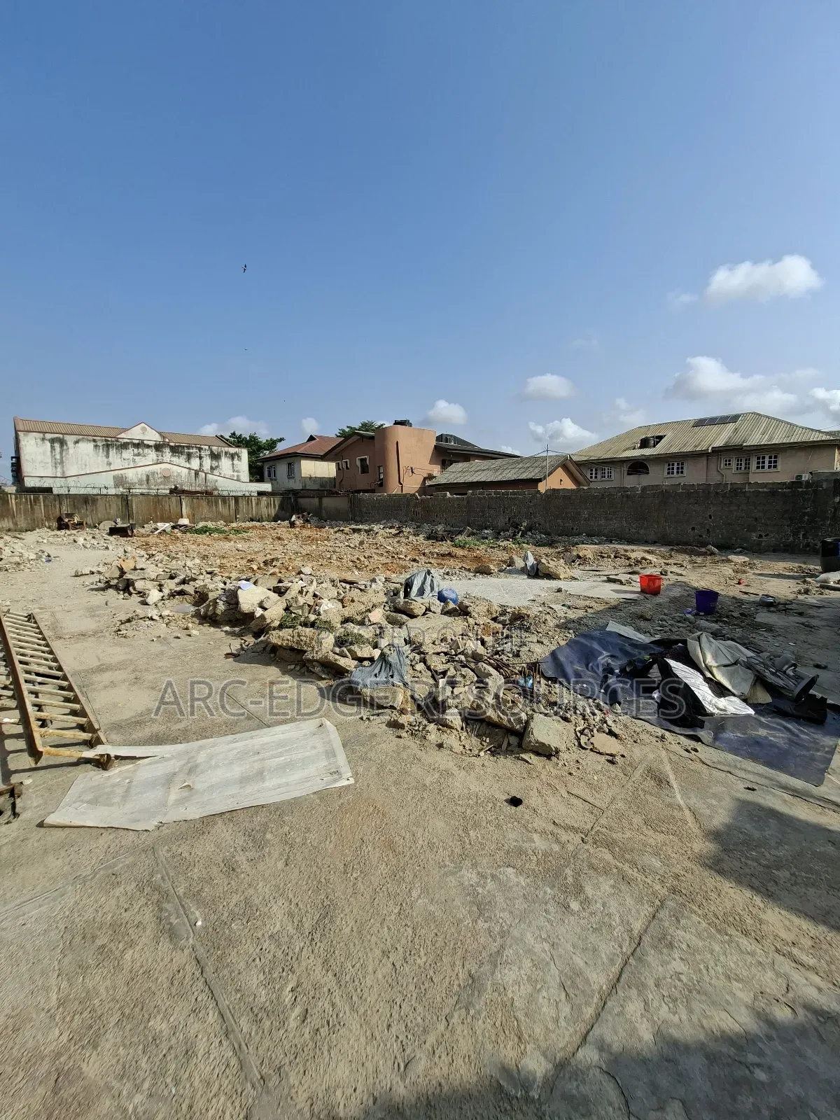 Standard Dry Full Plot of Land in Ago Palace