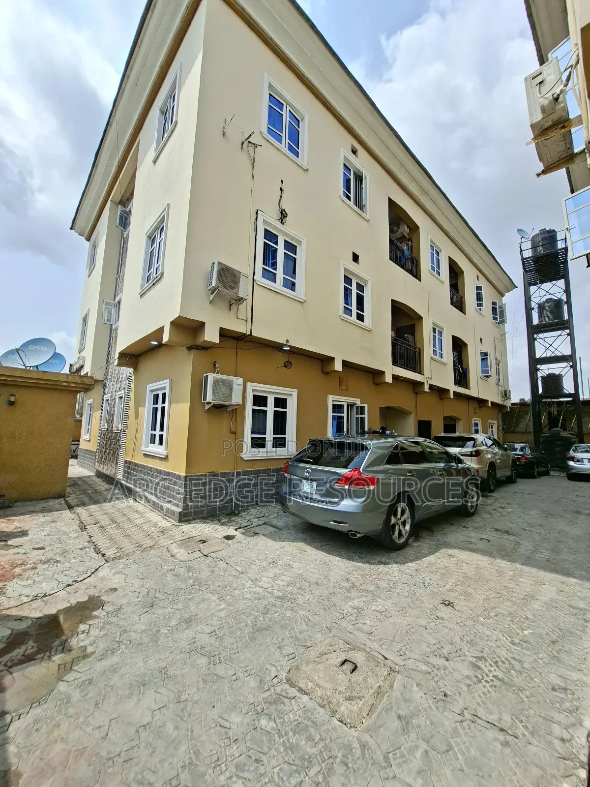 2bdrm Block of Flats in Ago Palace for sale in Ago Palace