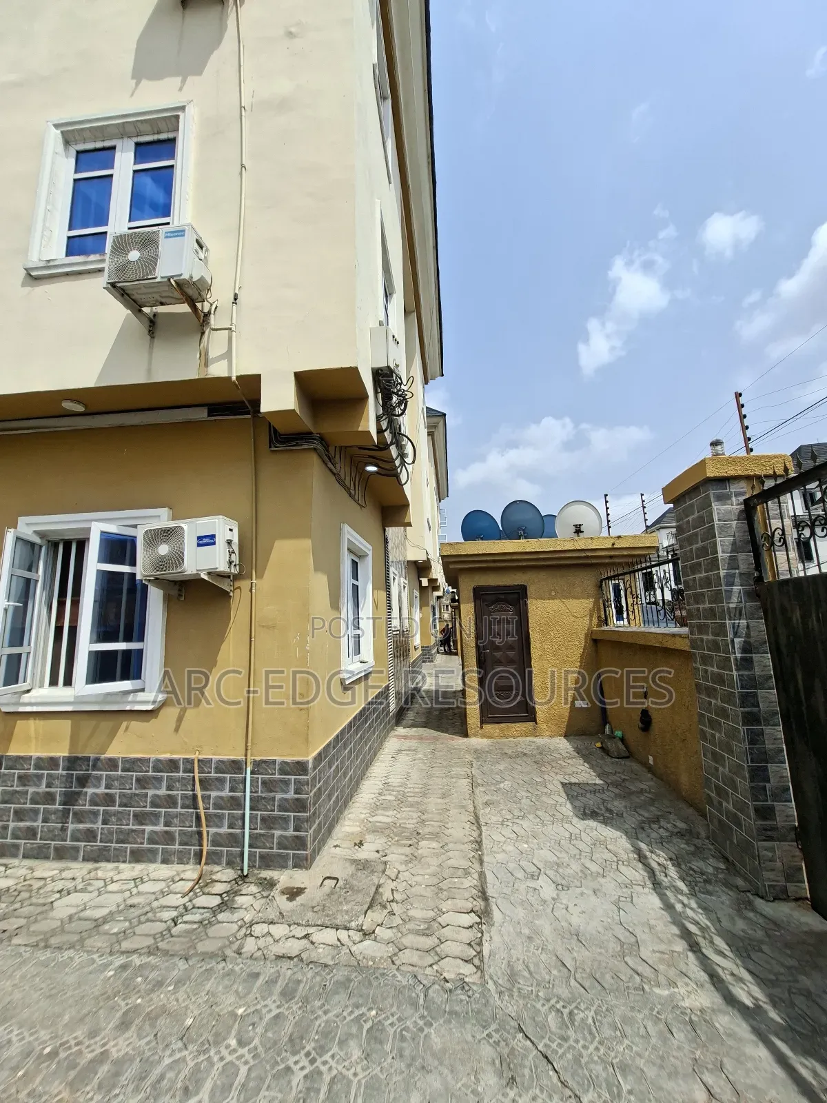 2bdrm Block of Flats in Ago Palace for sale in Ago Palace