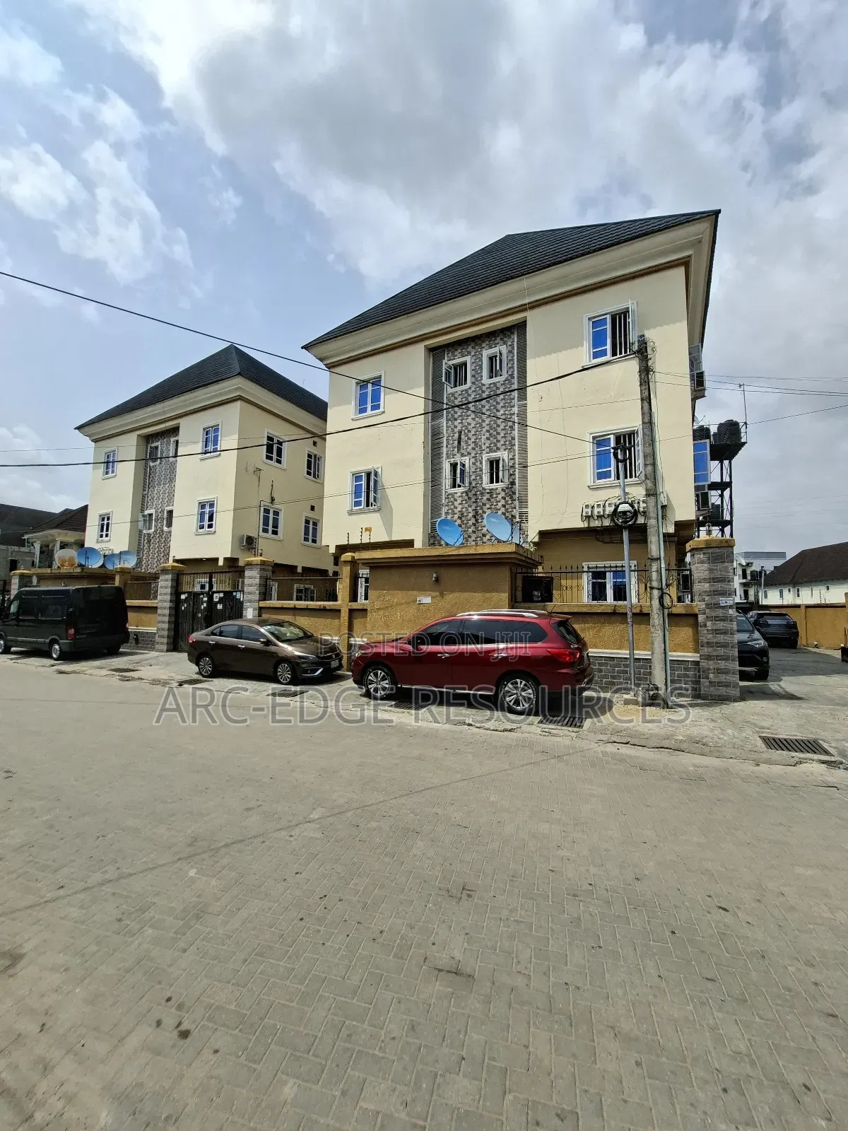 2bdrm Block of Flats in Ago Palace for sale in Ago Palace