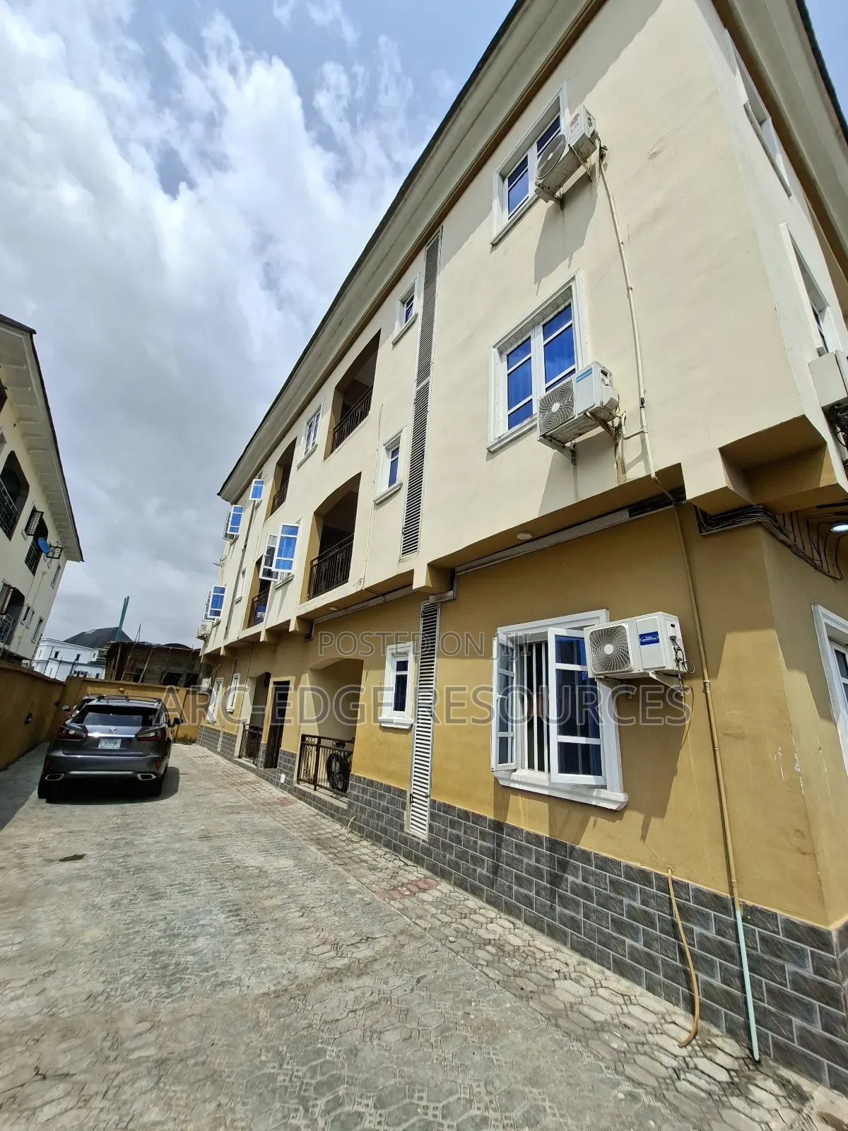 2bdrm Block of Flats in Ago Palace for sale in Ago Palace