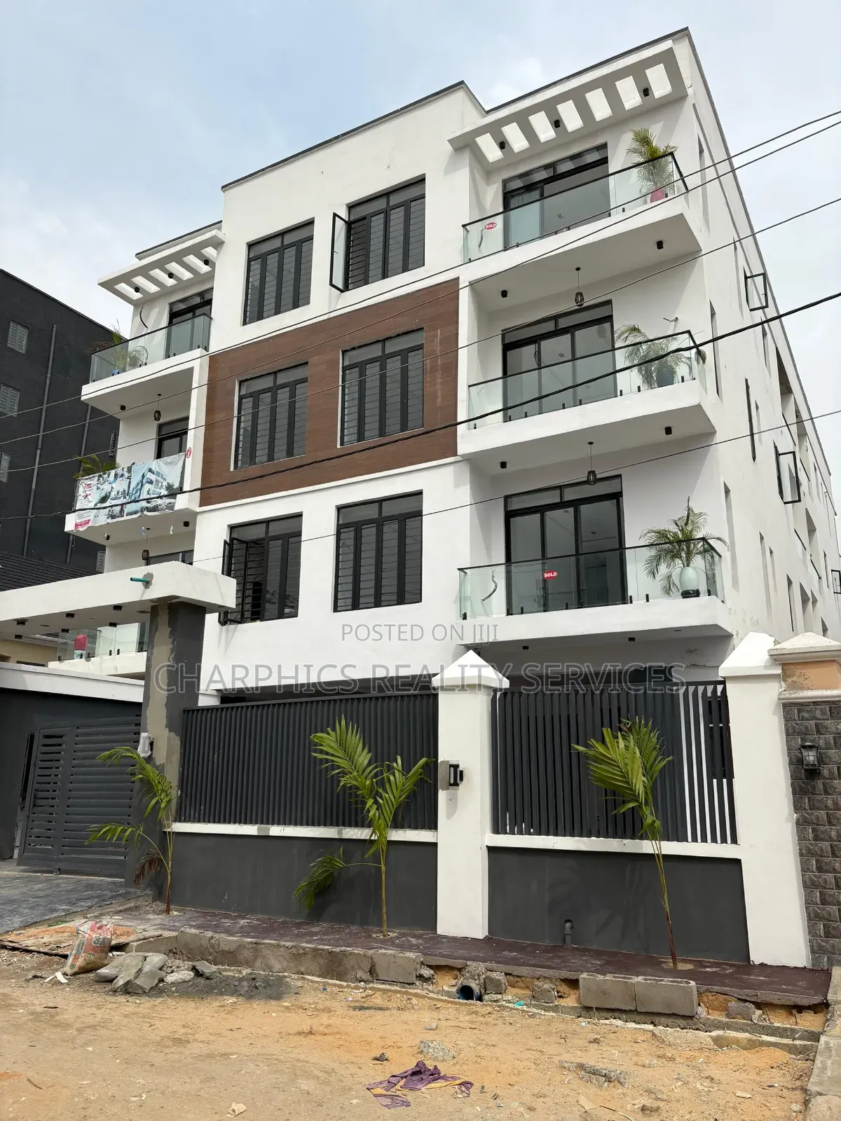 2bdrm Apartment in Ikate for sale in Ikate