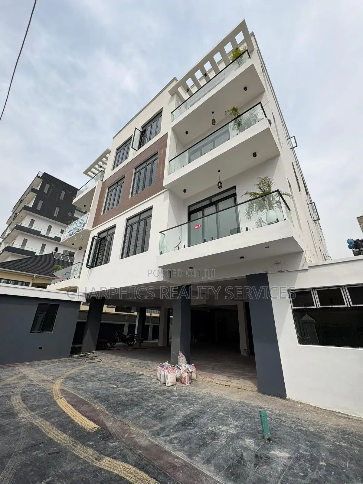 2bdrm Apartment in Ikate for sale in Ikate