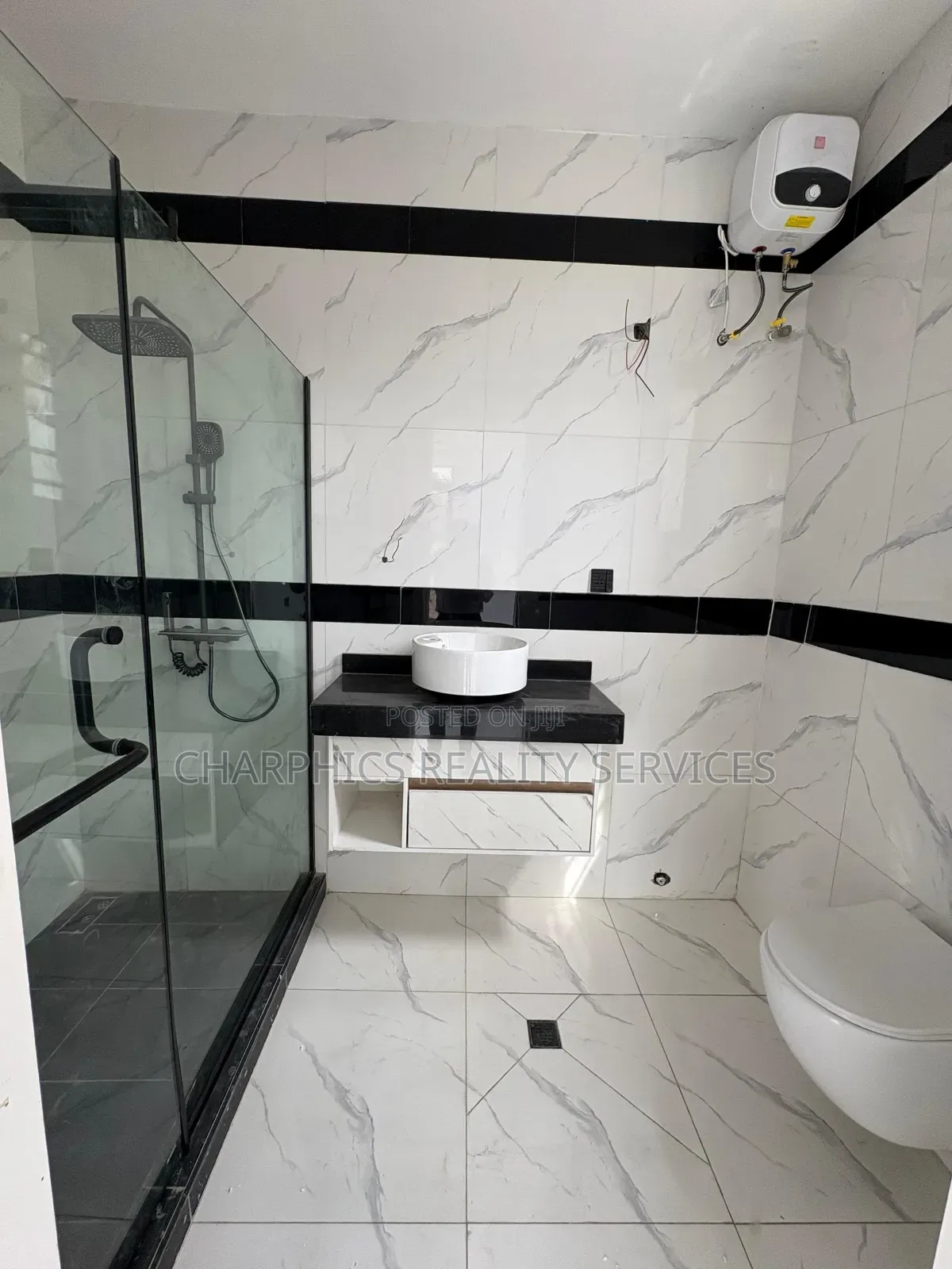 2bdrm Apartment in Ikate for sale in Ikate