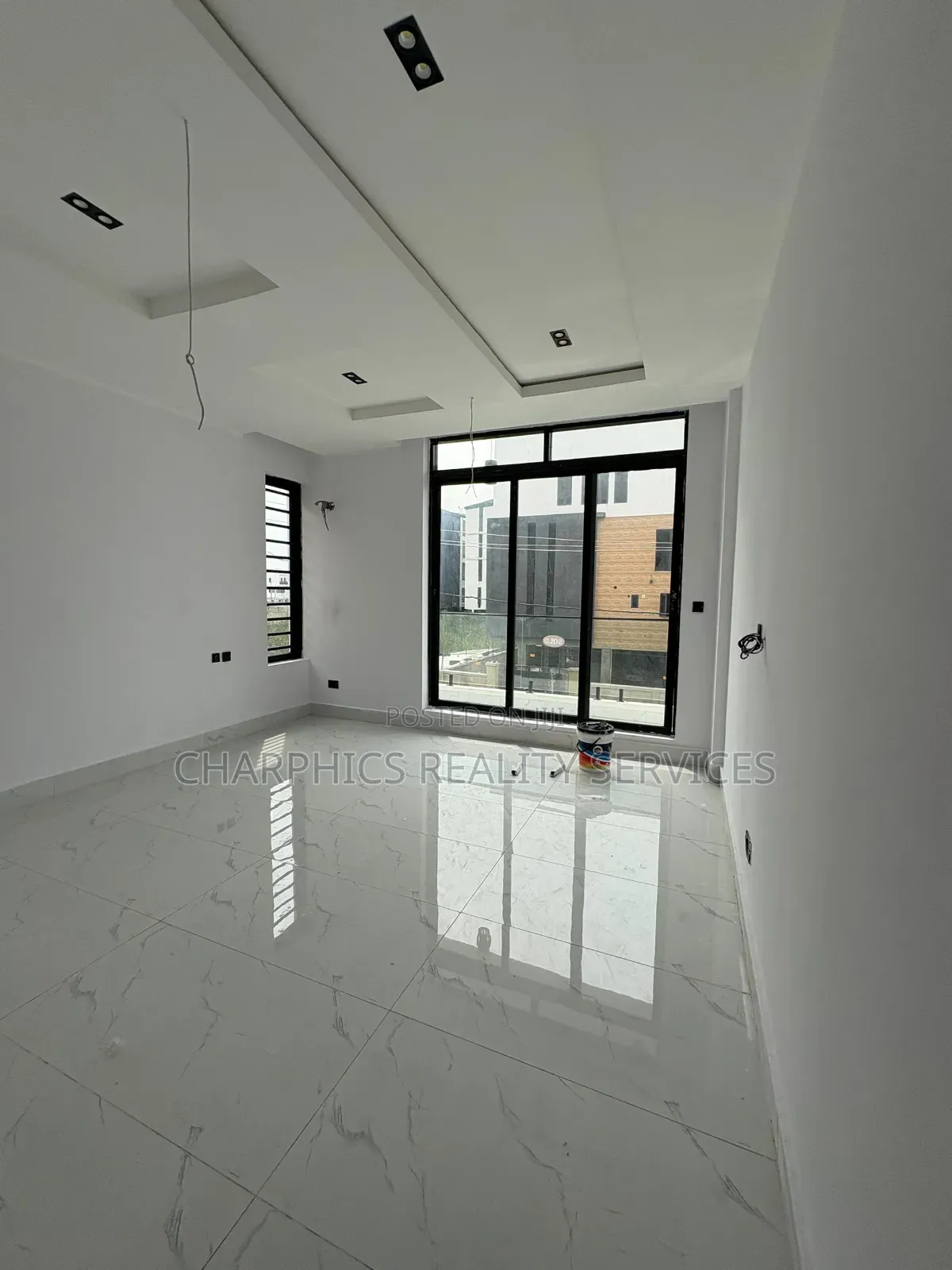 2bdrm Apartment in Ikate for sale in Ikate