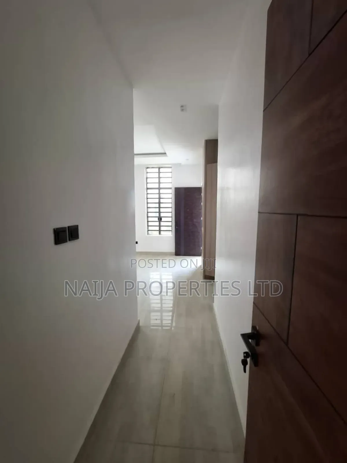 5bdrm Duplex in Lekki Phase 1 for rent in Lekki Phase 1