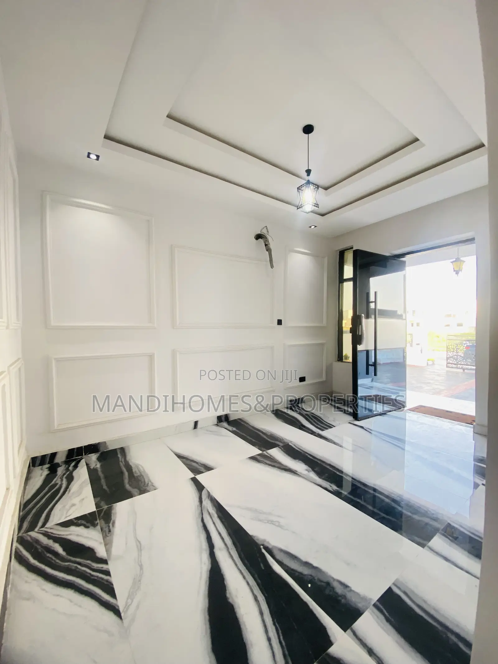 6bdrm Duplex in Royal Garden, Ajah for sale in Ajah