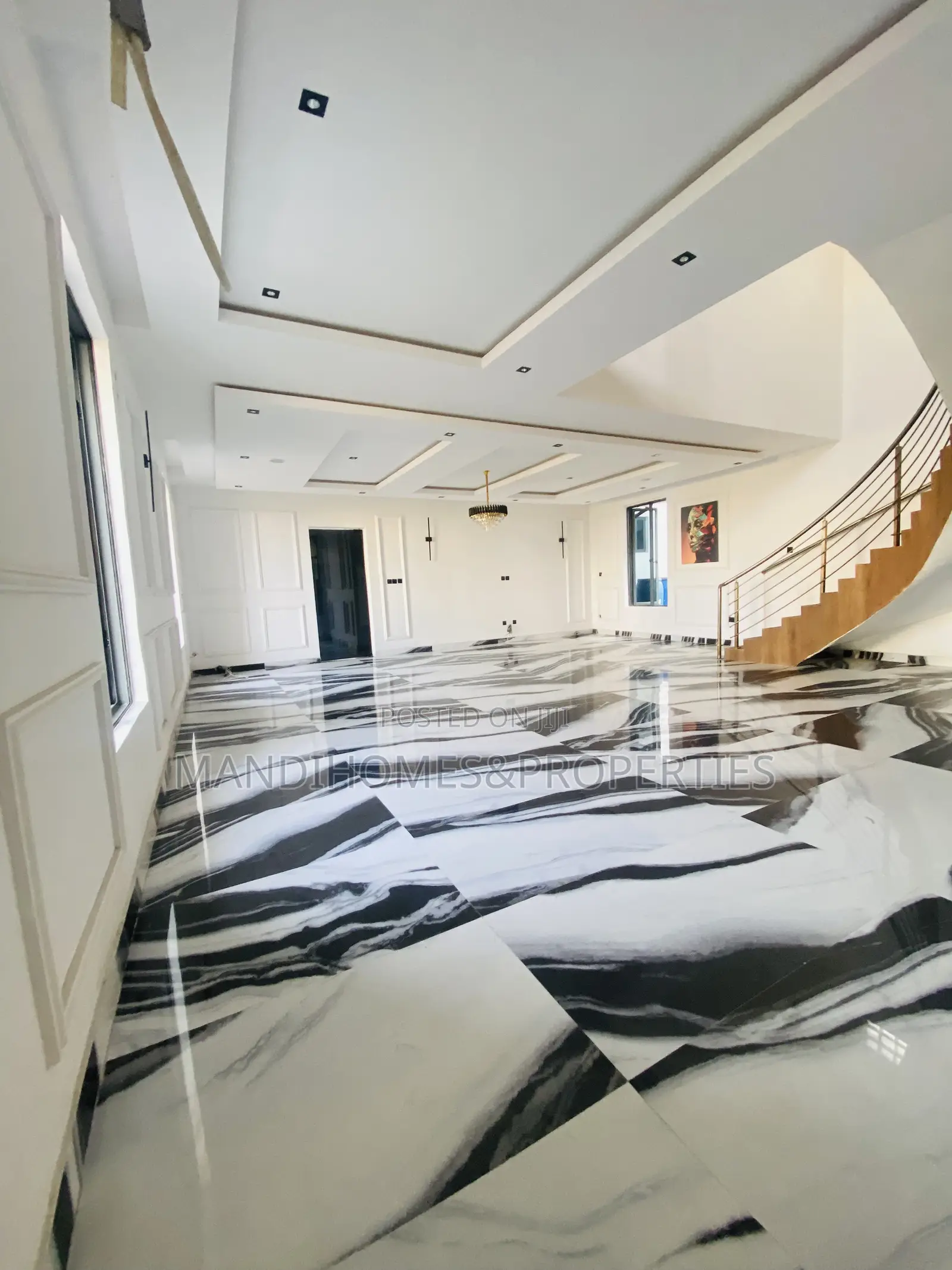 6bdrm Duplex in Royal Garden, Ajah for sale in Ajah