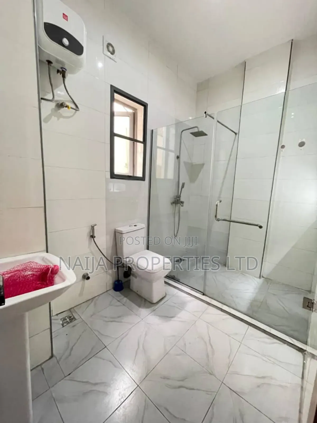 2bdrm Apartment in Ikate, Lekki Phase 1 for rent in Lekki Phase 1