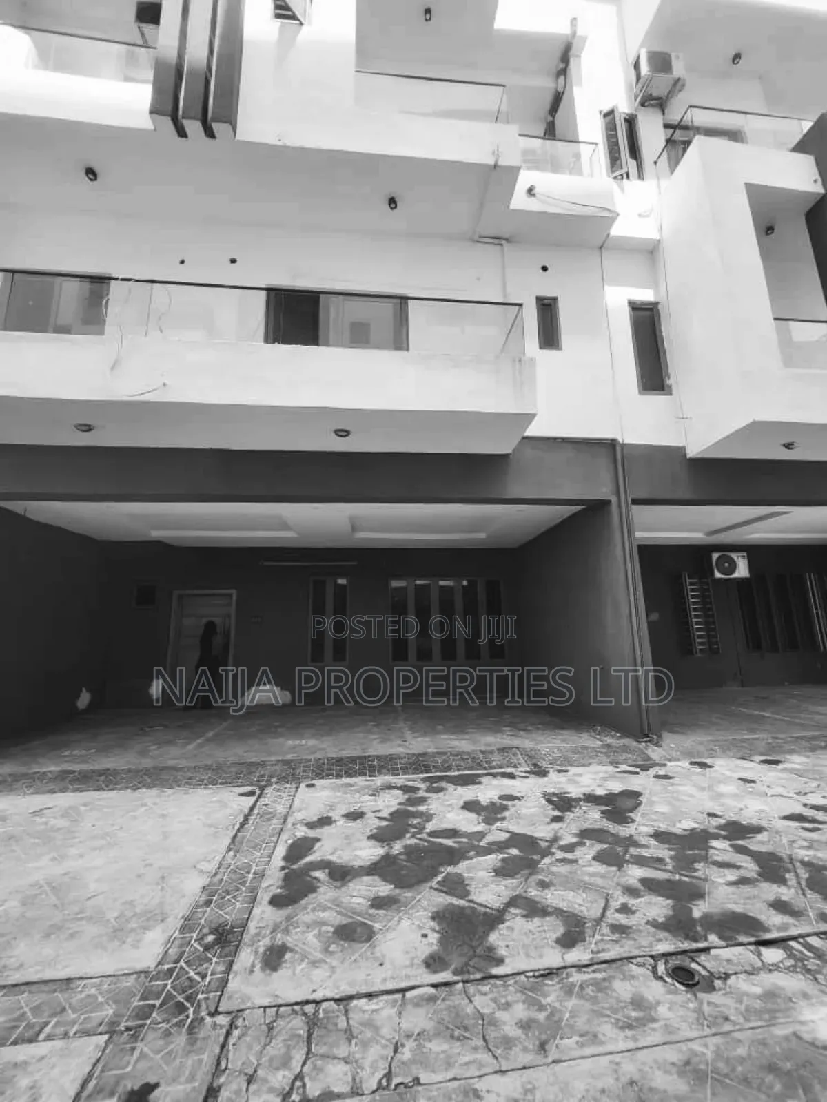 3bdrm Townhouse / Terrace in Ikate, Lekki for rent in Lekki