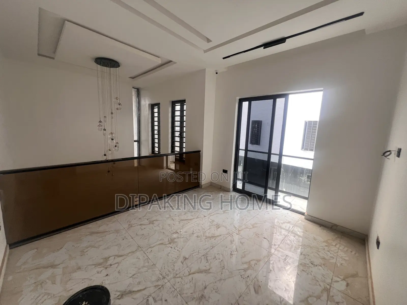 Furnished 4bdrm Duplex in Omole Phase 1 for sale in Omole Phase 1